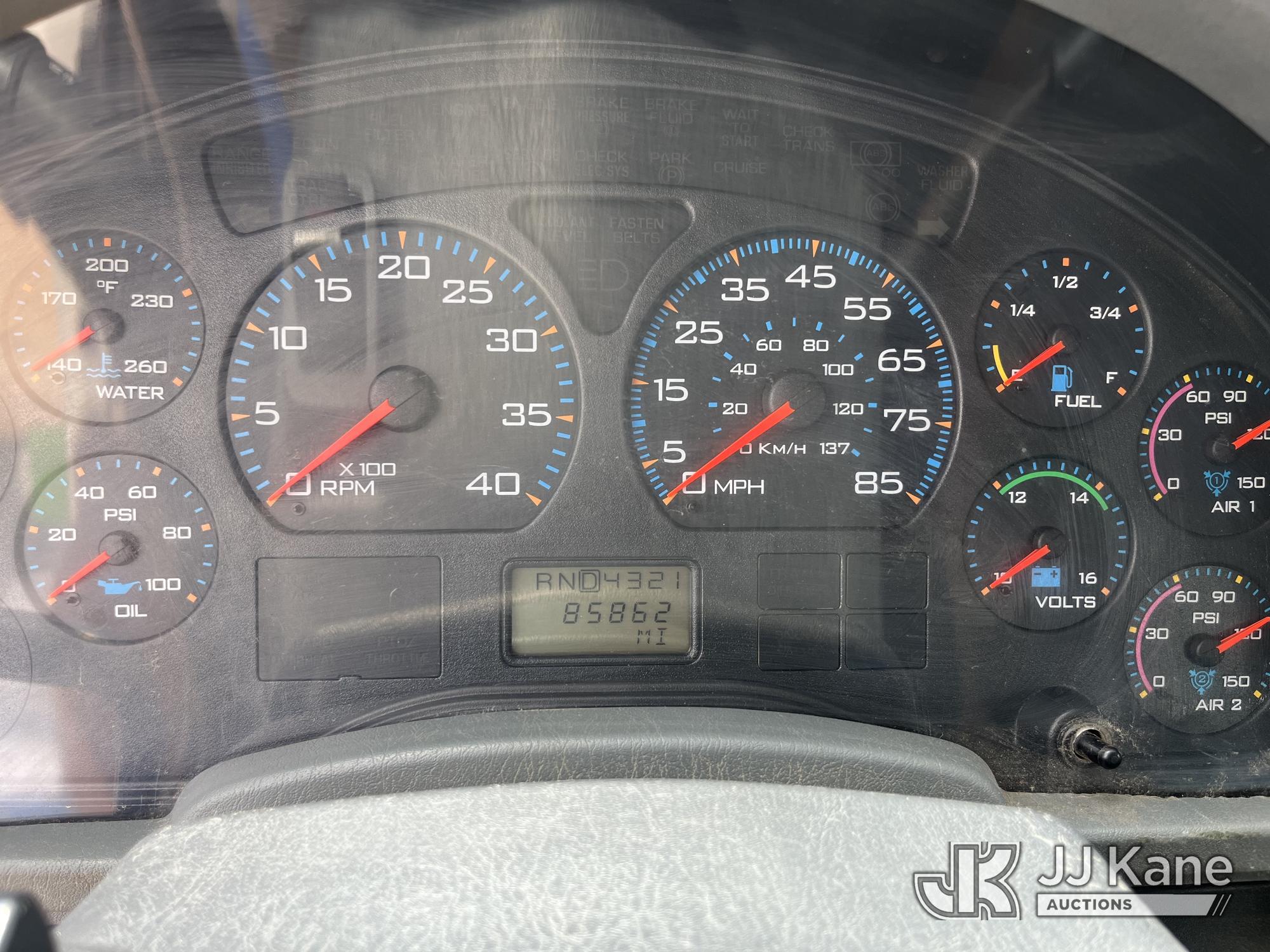2004 International 4400