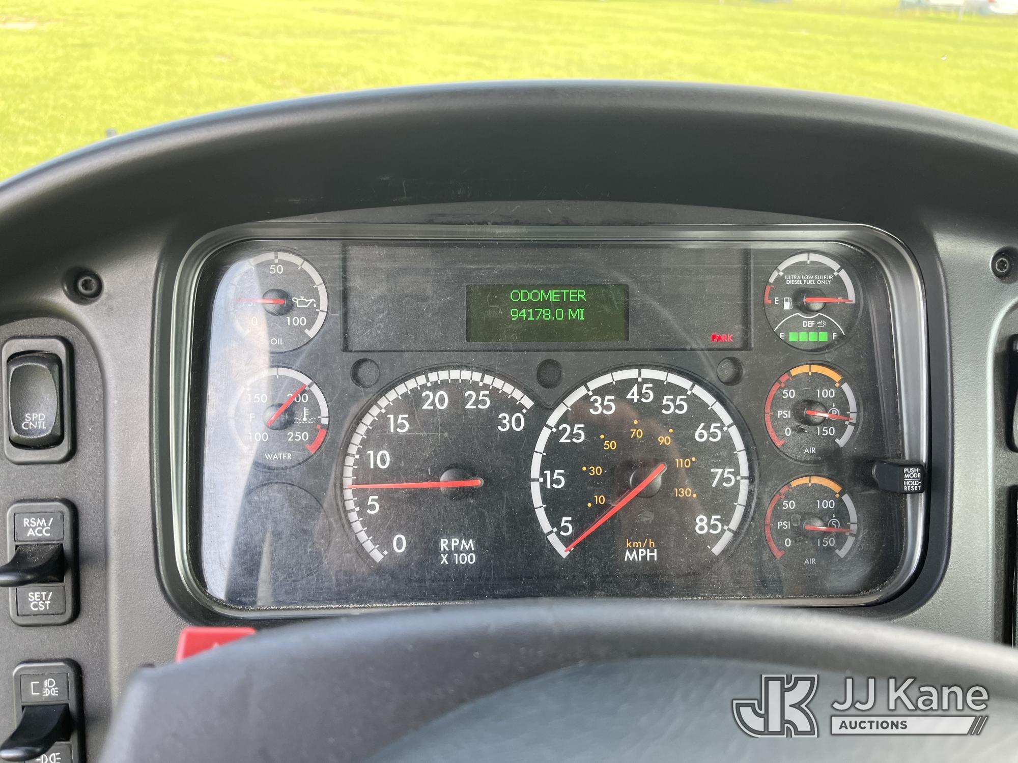 2016 Freightliner M2 106