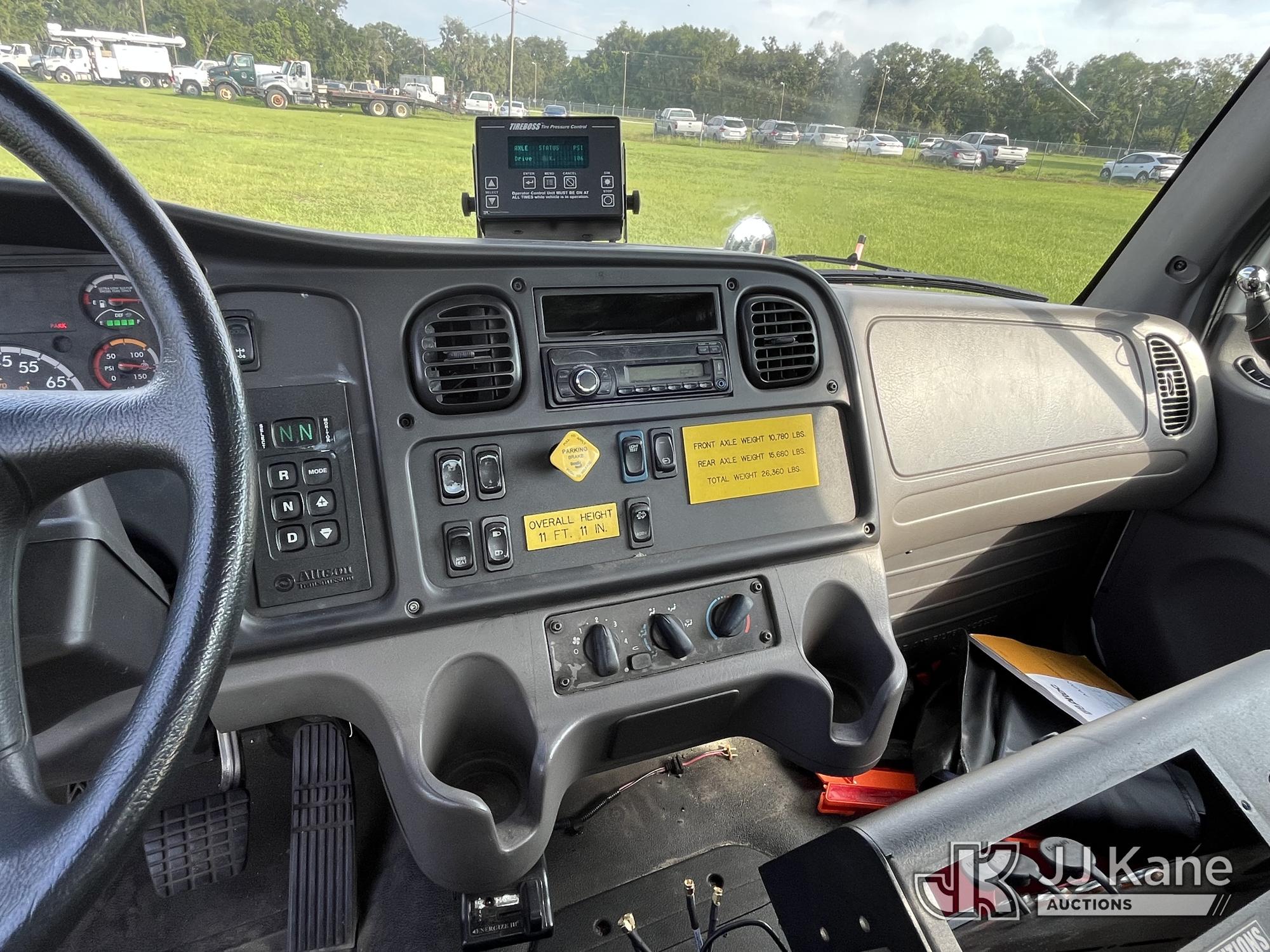 2016 Freightliner M2 106