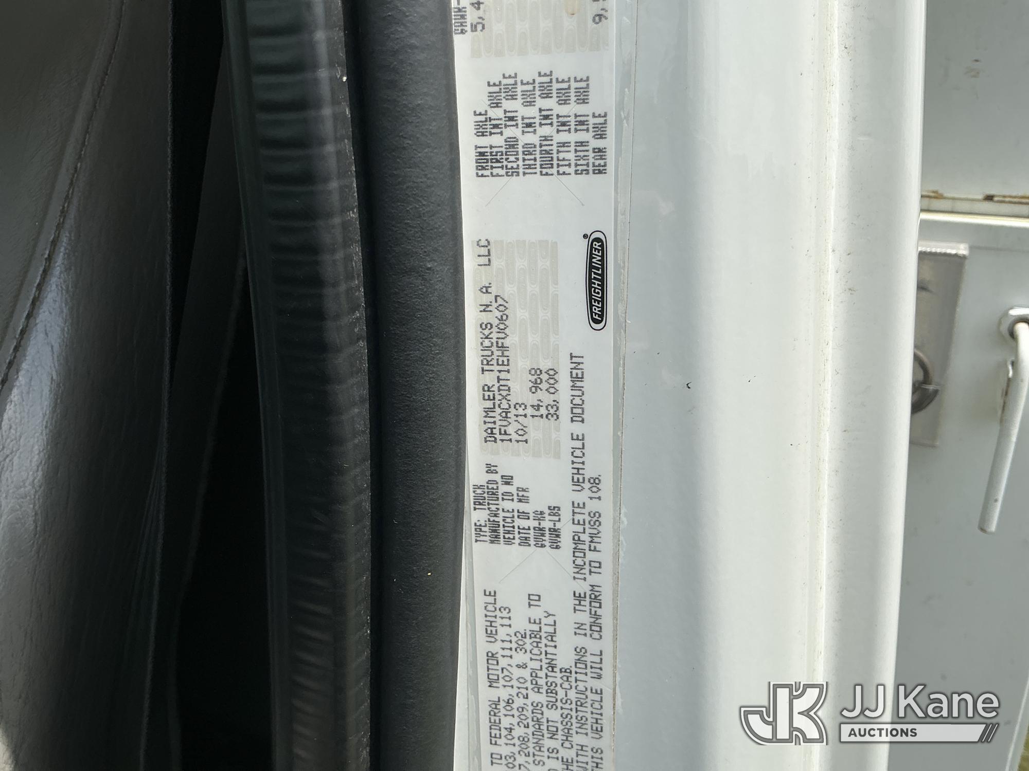 2014 Freightliner M2 106