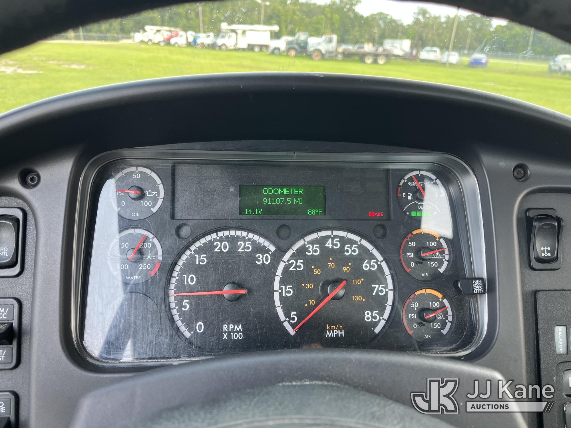 2017 Freightliner M2 106