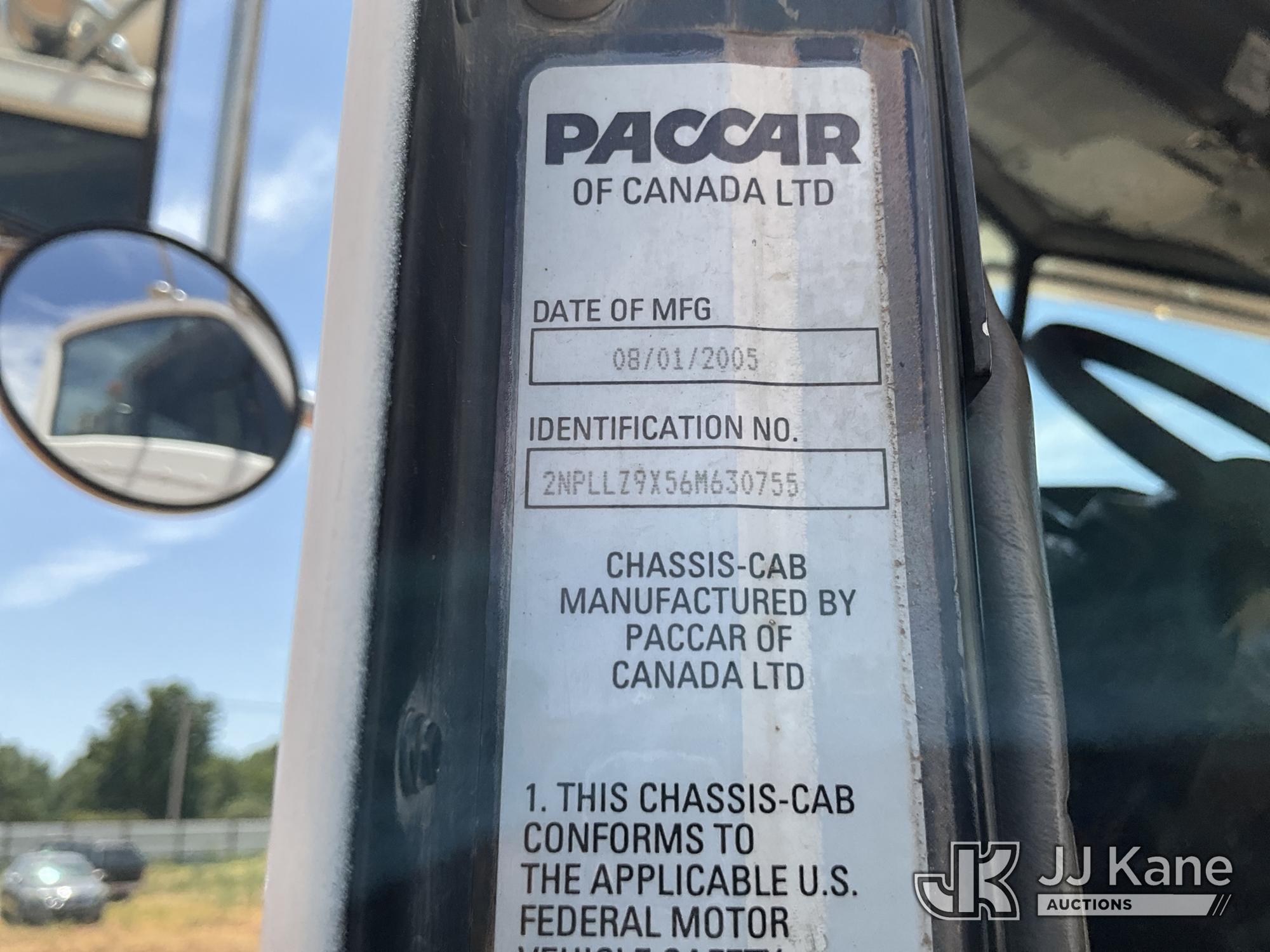 2006 Peterbilt 335