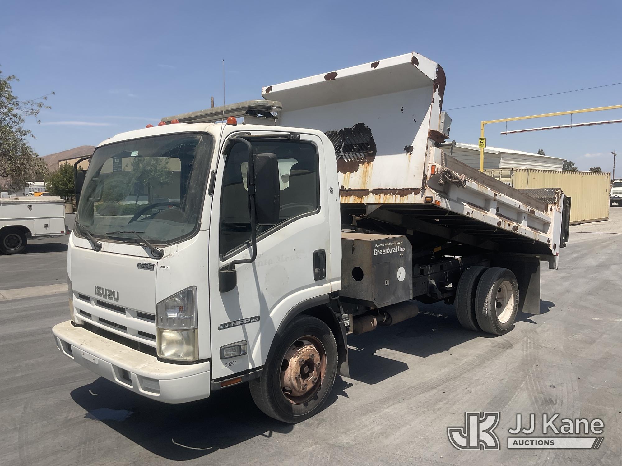 2013 Isuzu NPR HD