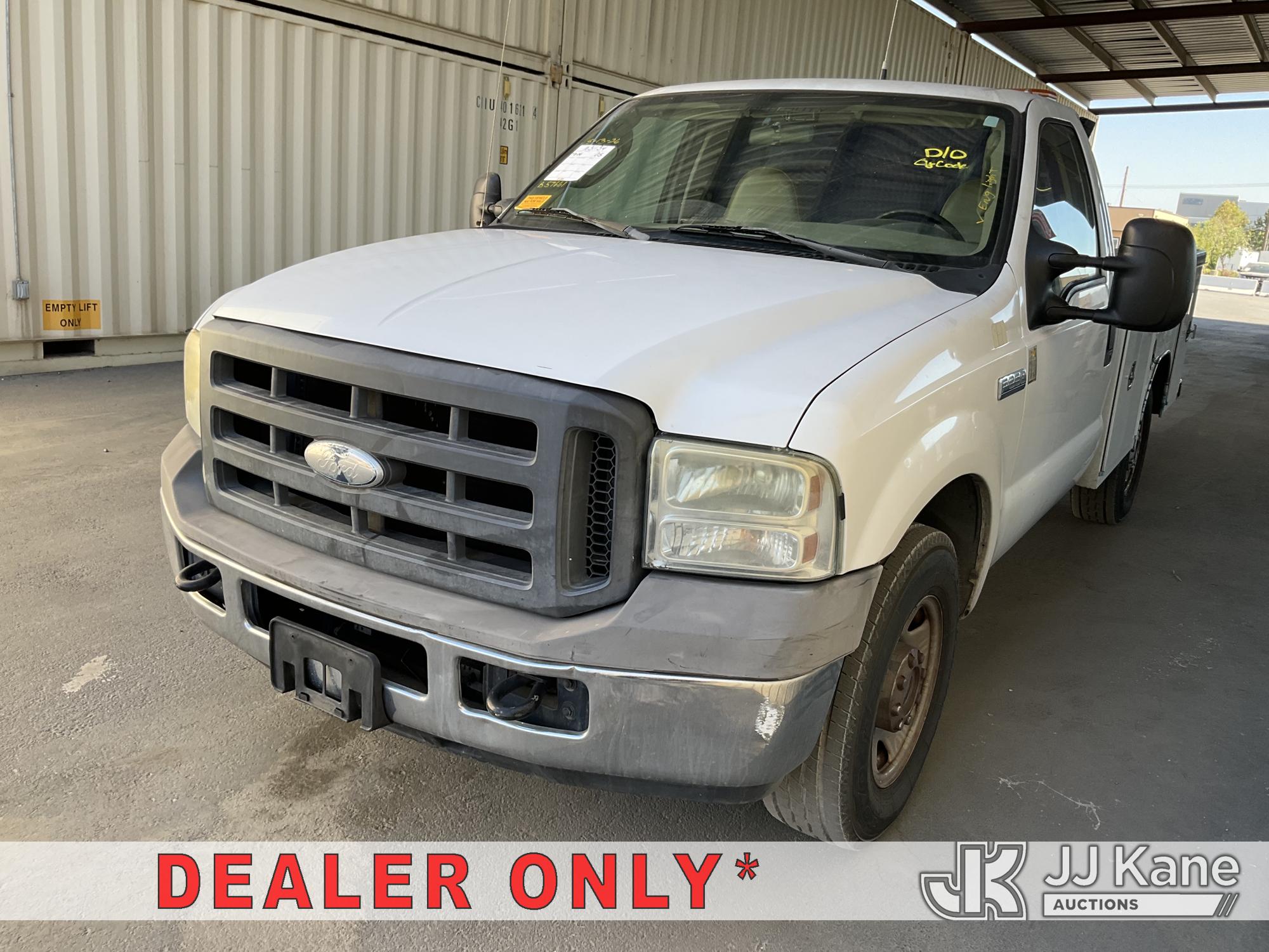 2005 Ford F-250 SD Service Truck