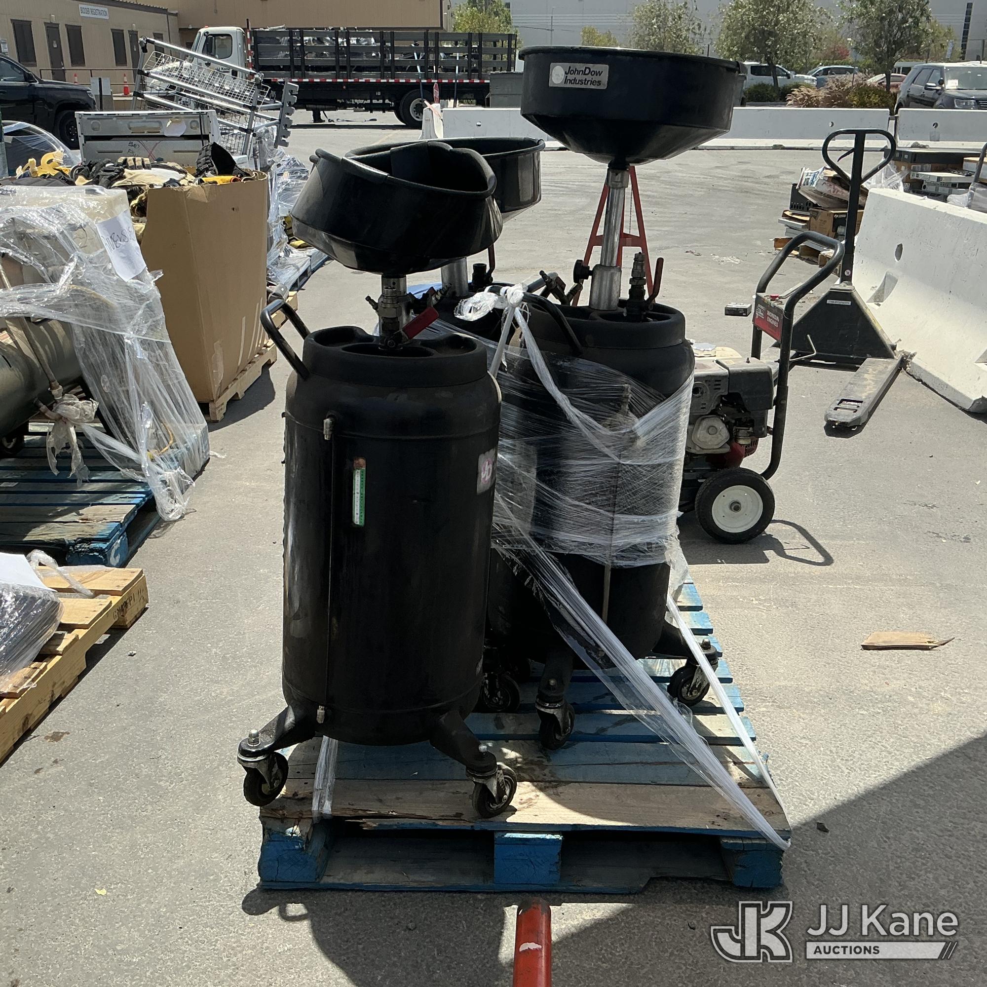 John Dow Portable Oil Drains (Used) NOTE: This unit is being sold AS IS/WHERE IS via Timed Auction and is located in Jurupa Valley