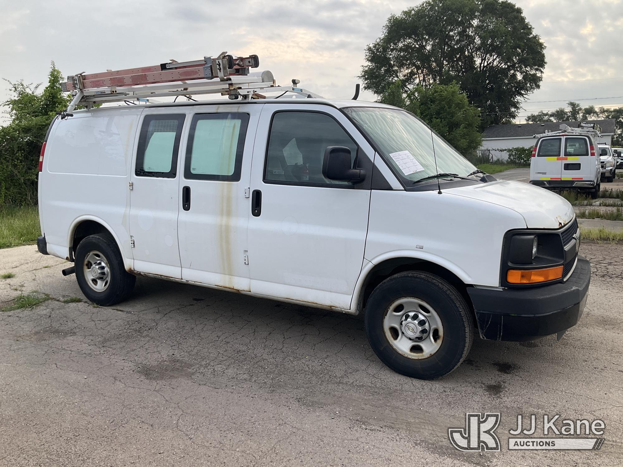 2013 Chevrolet Express G2500
