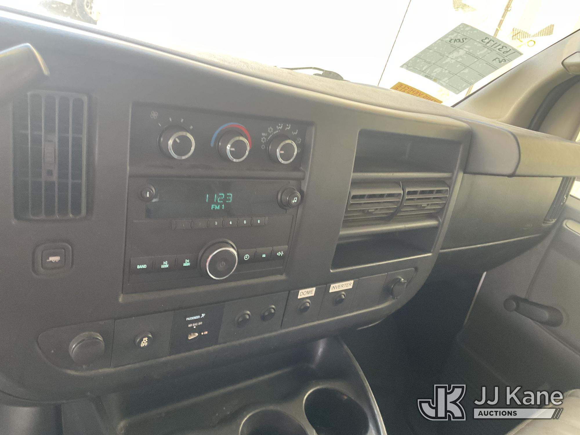 2013 Chevrolet EXPRESS 2500