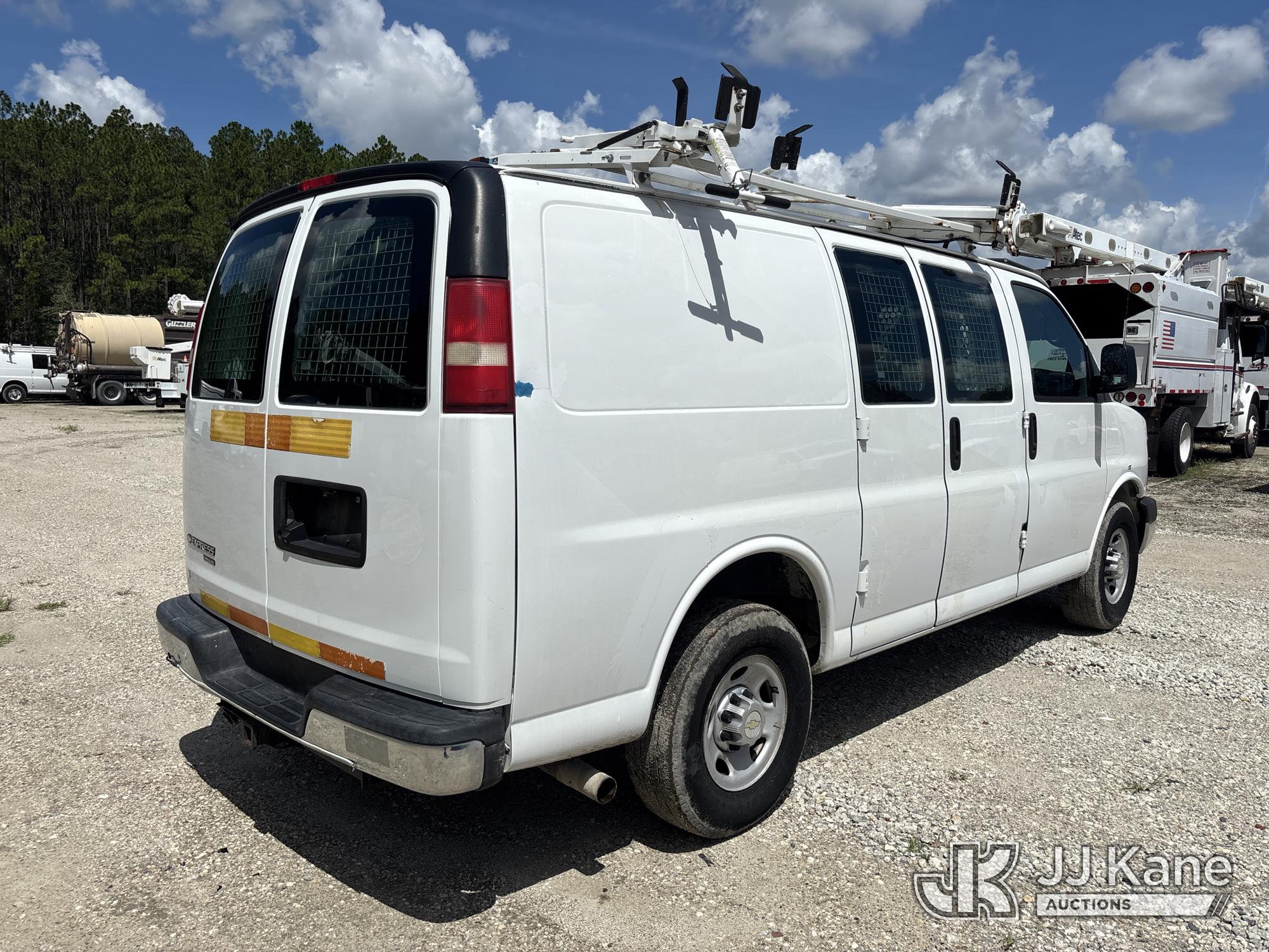2014 Chevrolet Express G2500