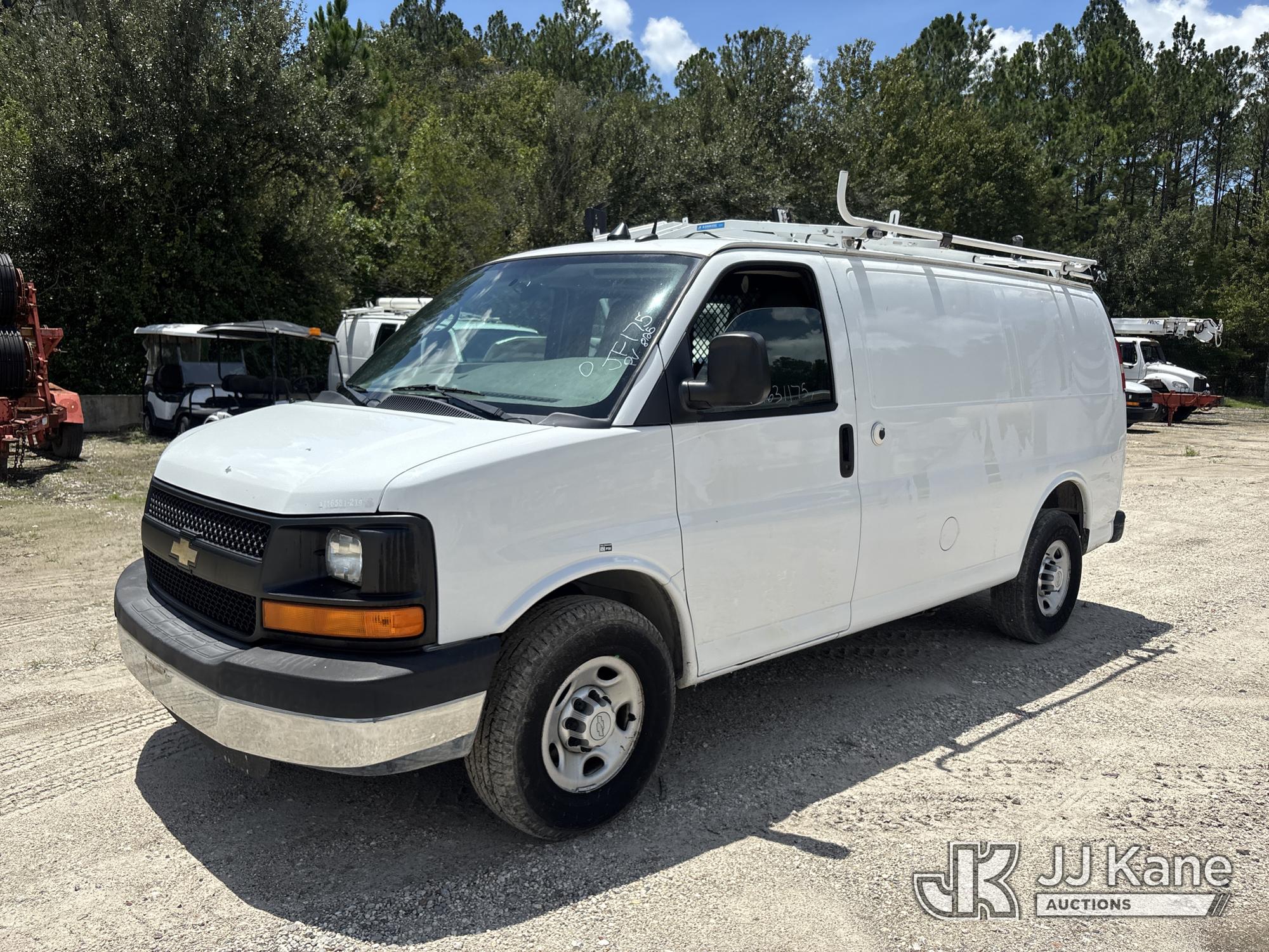 2014 Chevrolet Express G2500 Cargo Van