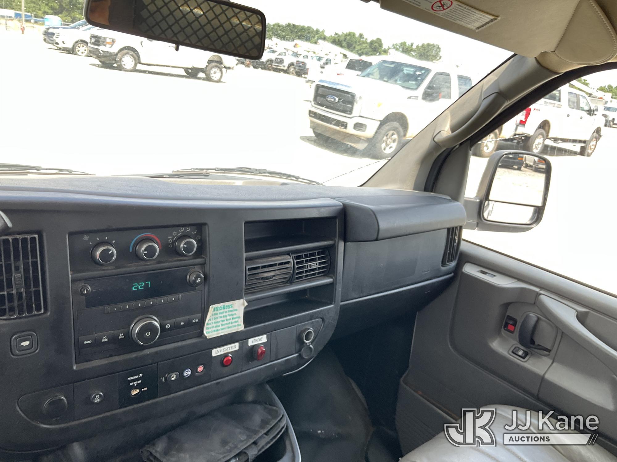 2014 Chevrolet Express G2500