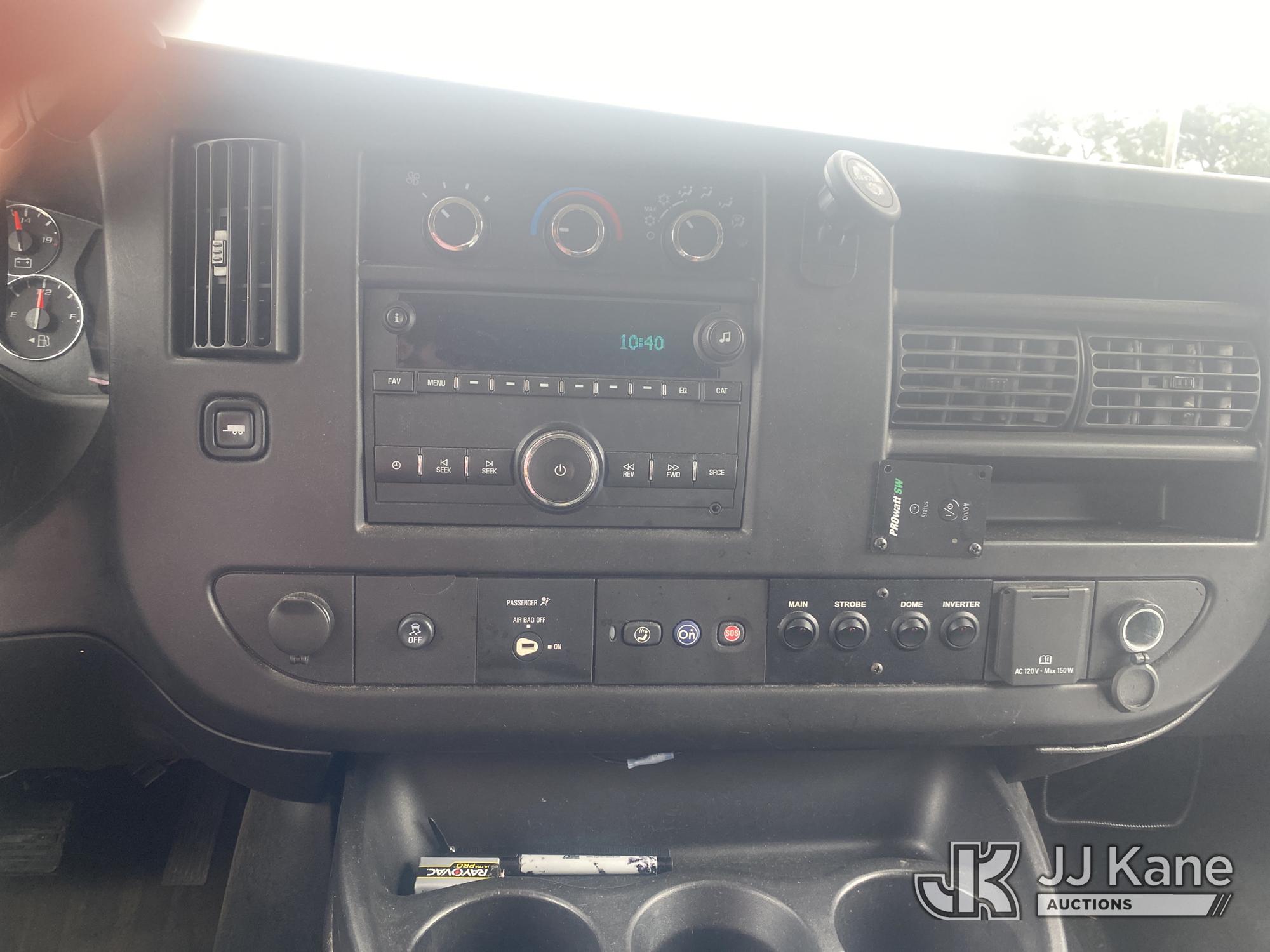 2015 Chevrolet Express G2500