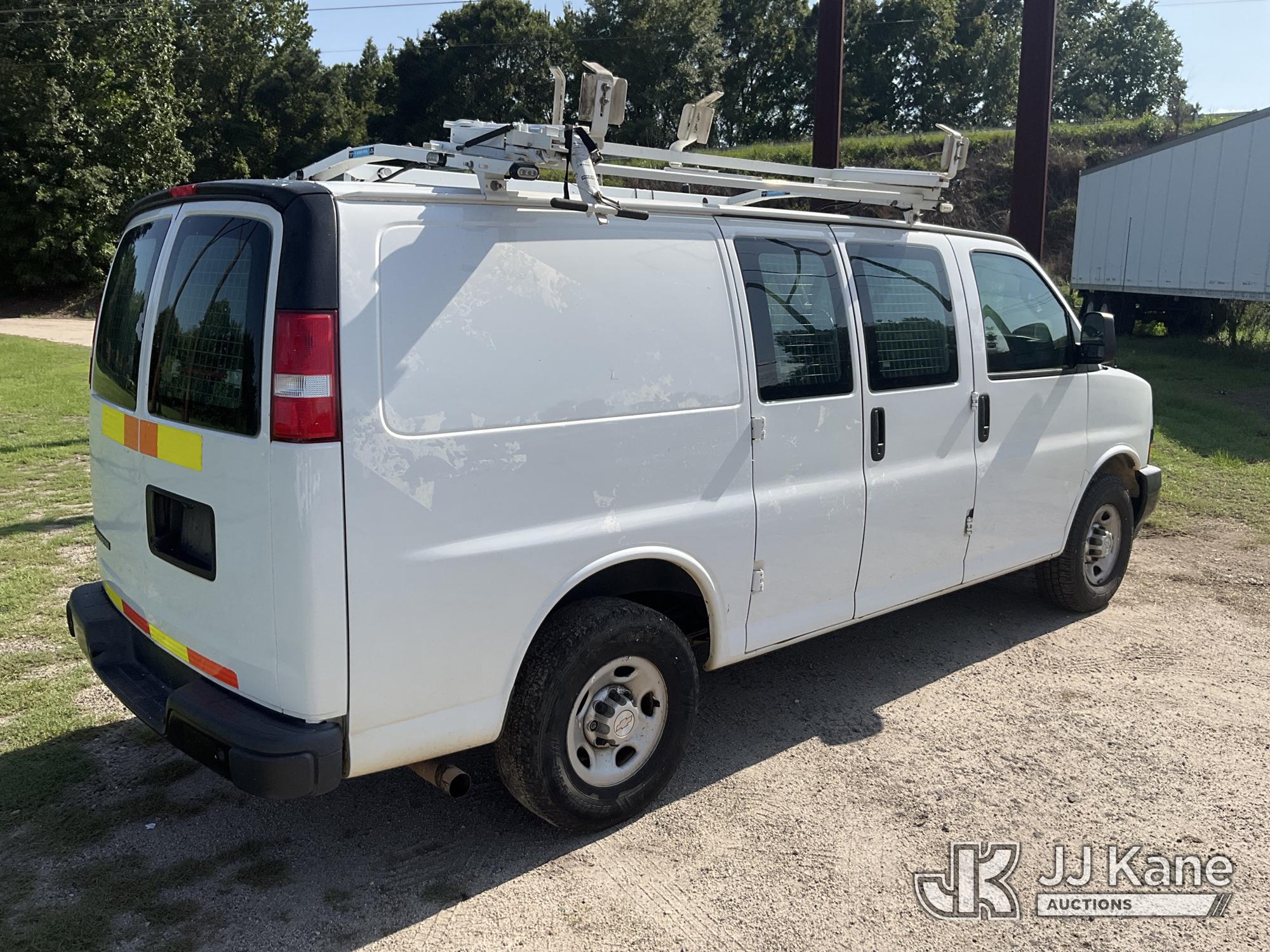 2018 Chevrolet EXPRESS 2500