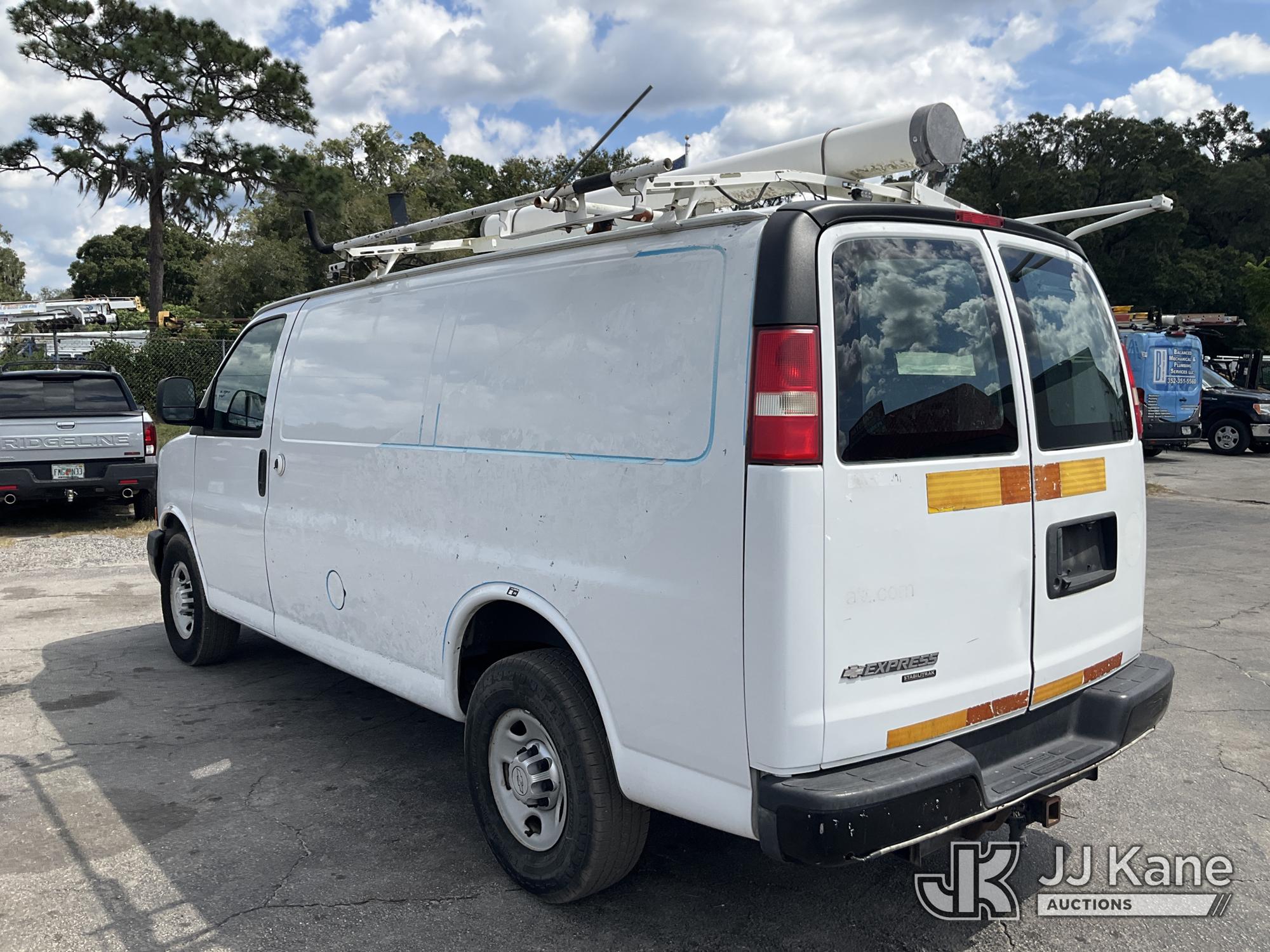 2013 Chevrolet EXPRESS G2500