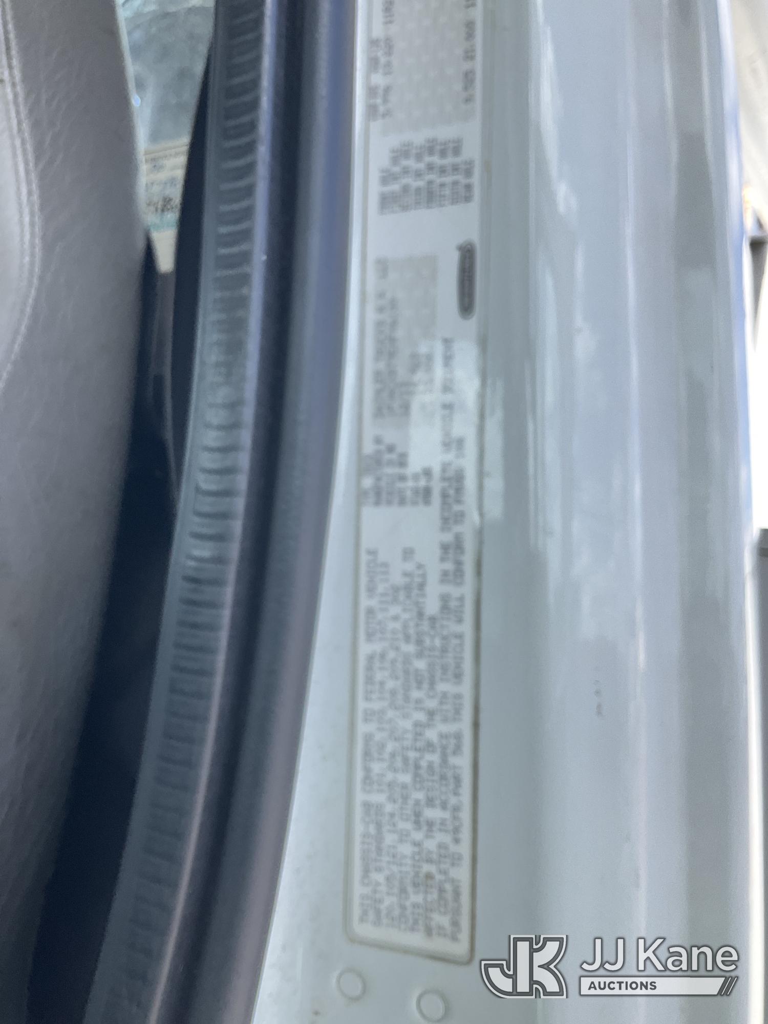2014 Freightliner M2 106