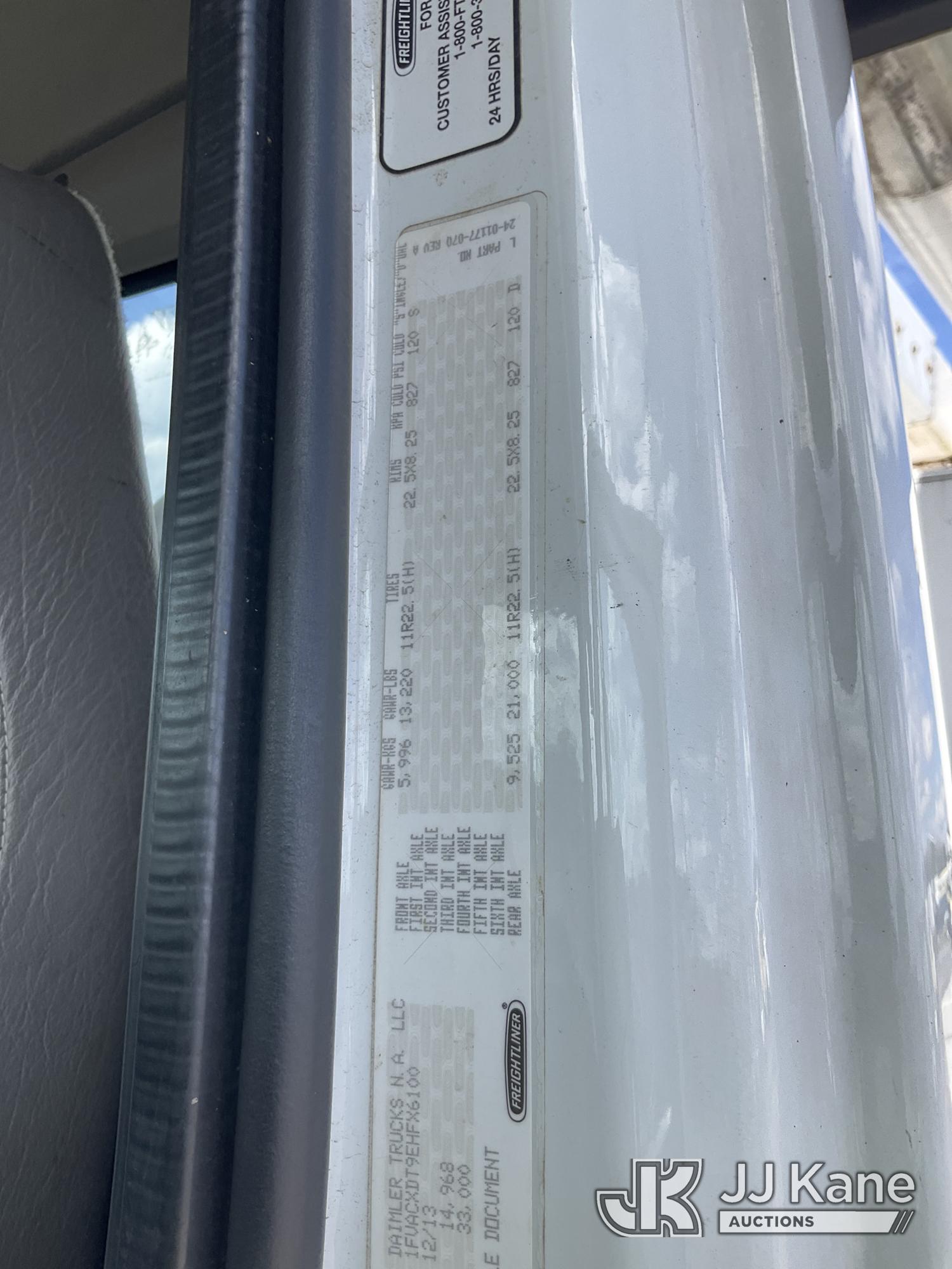 2014 Freightliner M2 106