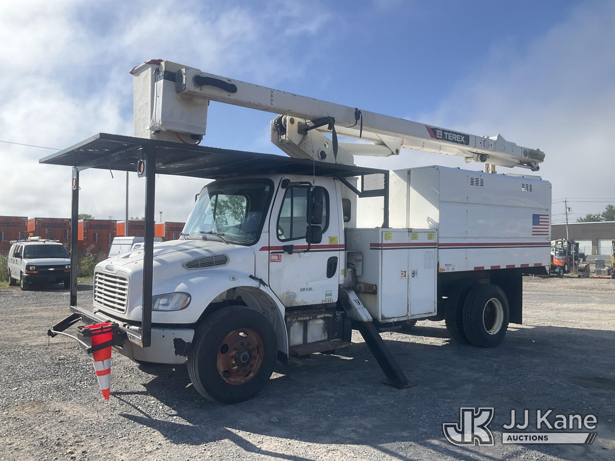 Photo of 2015 Freightliner M2 106