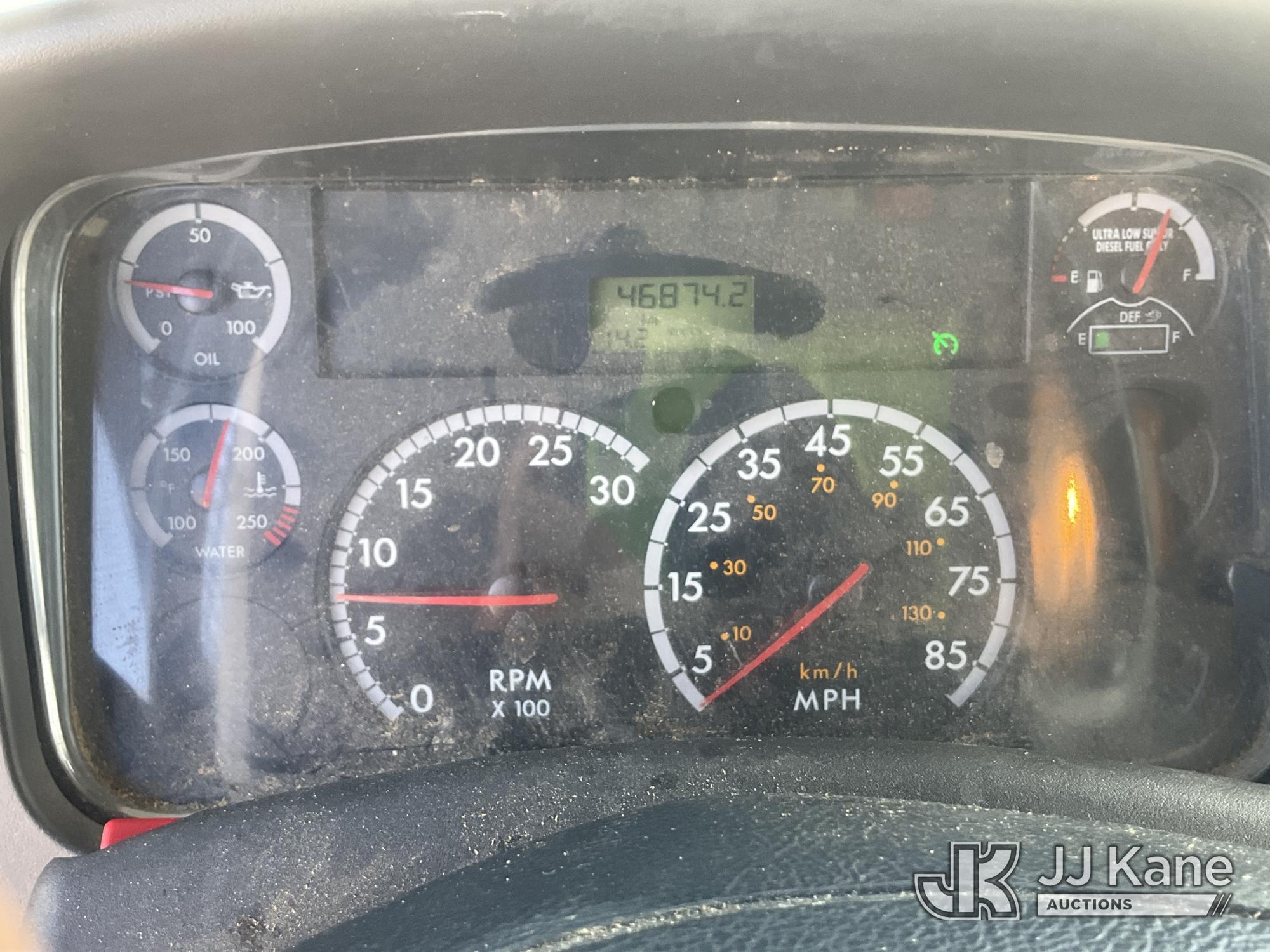 2015 Freightliner M2 106