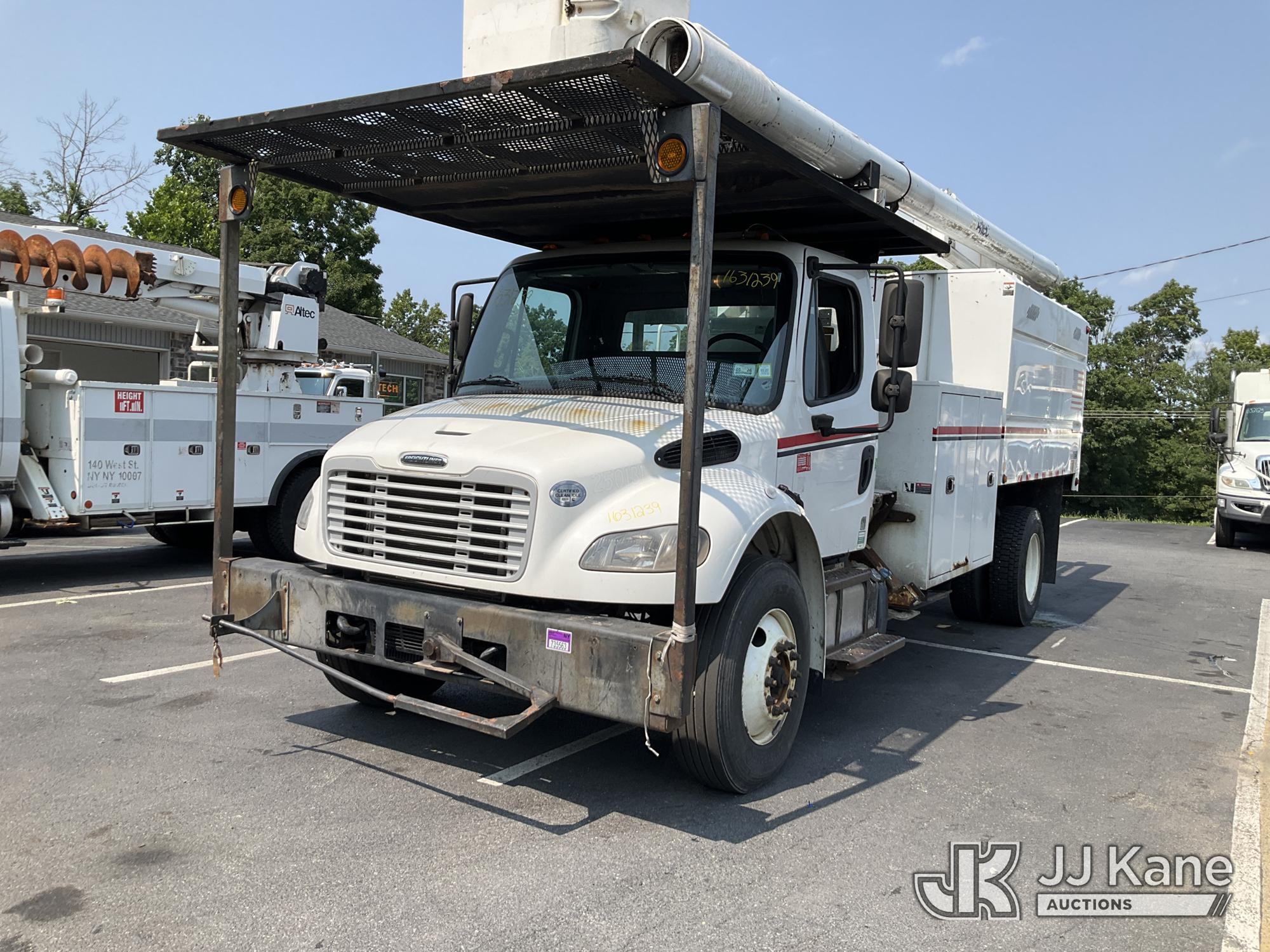 Photo of 2015 Freightliner M2 106