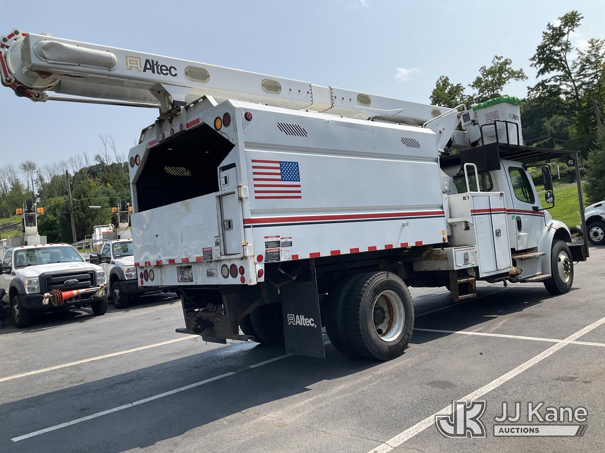 2015 Freightliner M2 106