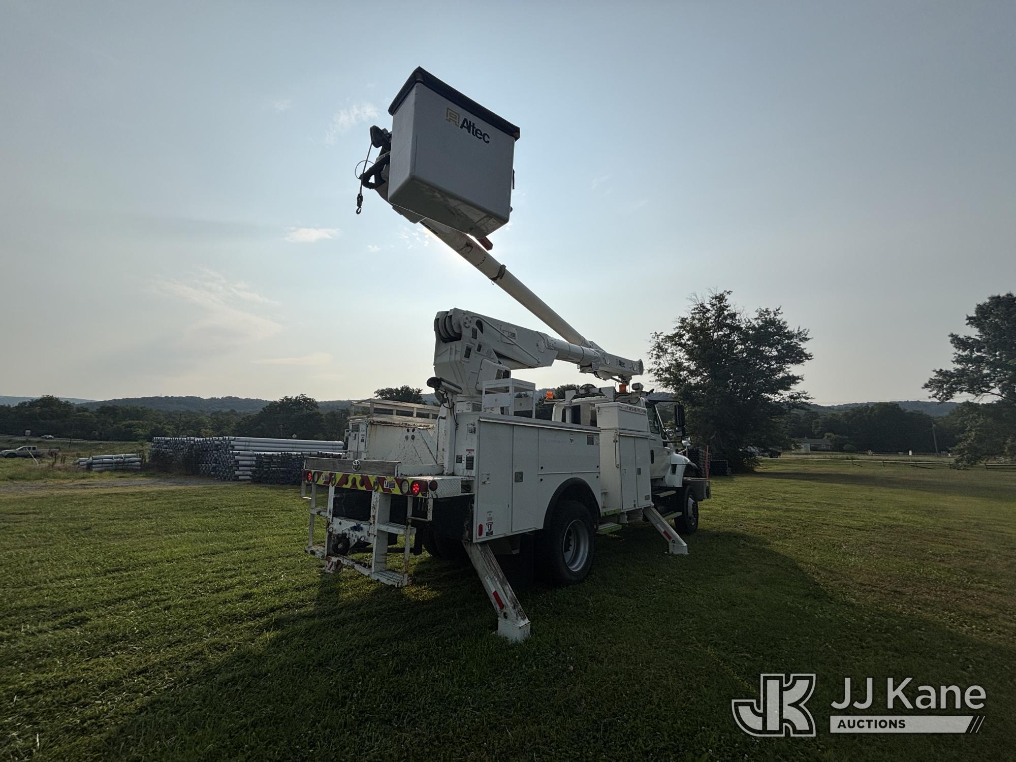 2004 International 7300