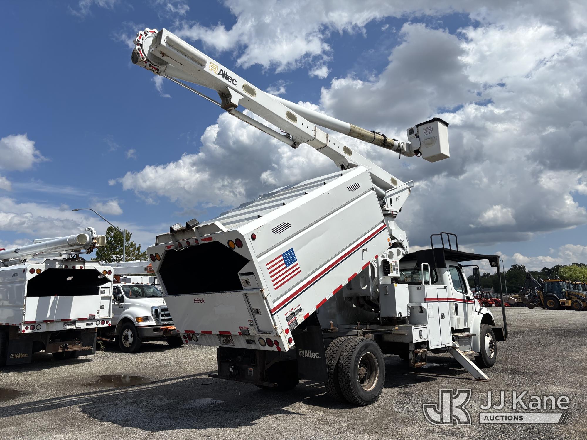2015 Freightliner M2 106