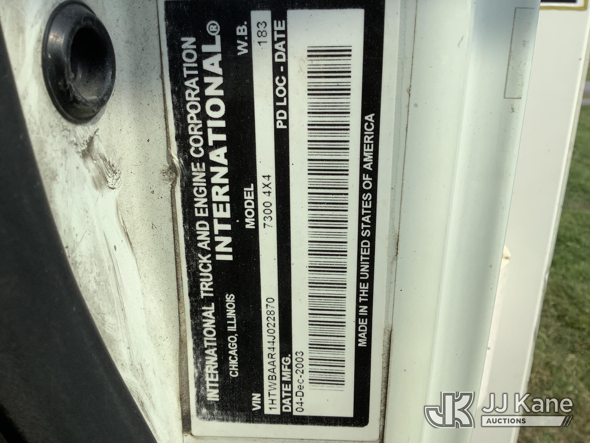 2004 International 7300