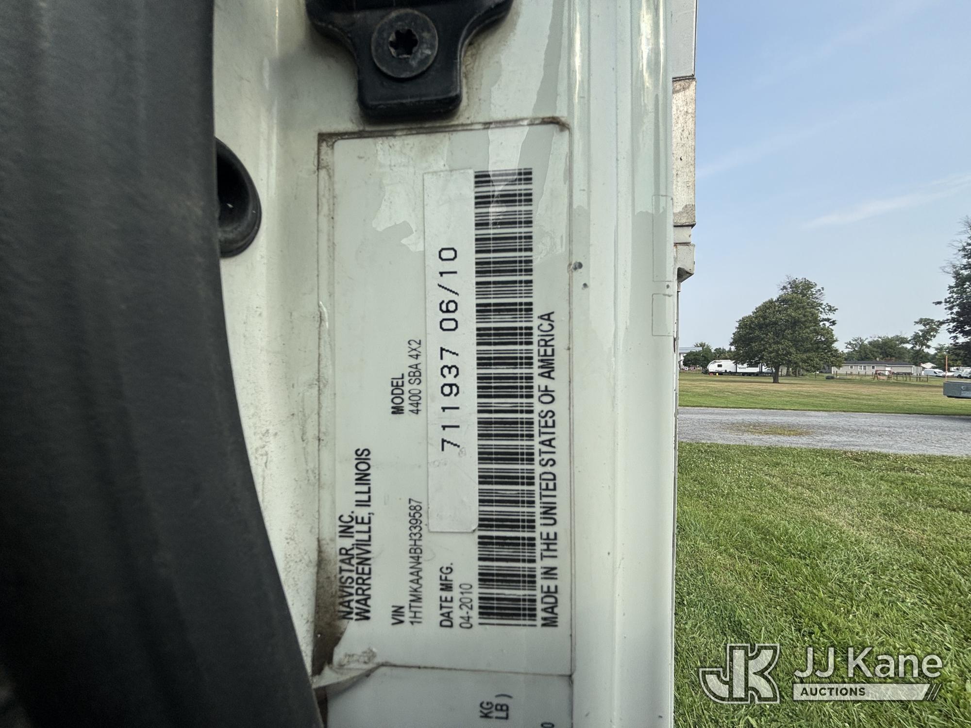 2011 International 4400