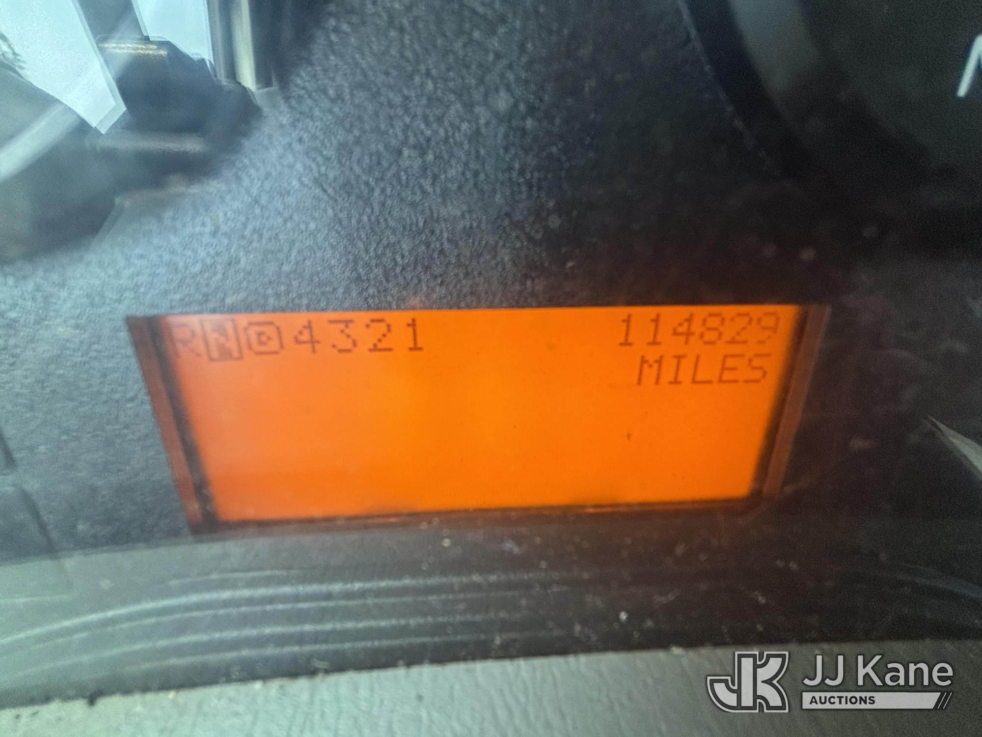 2011 International 4400