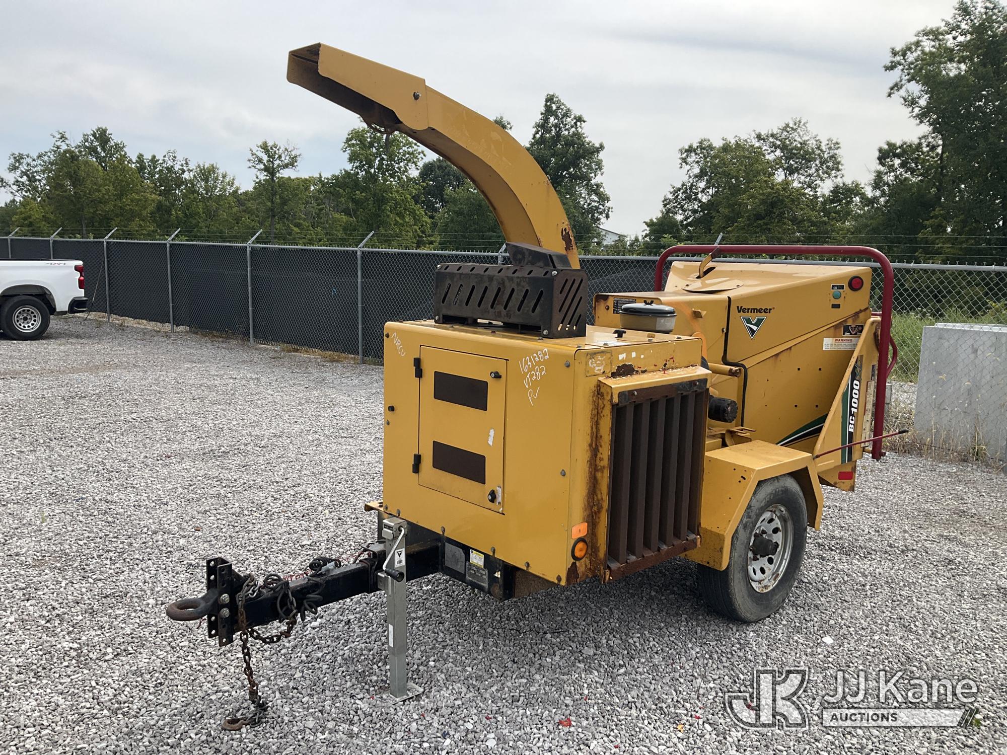 2018 Vermeer BC1000XL Chipper (12in Drum), trailer mtd