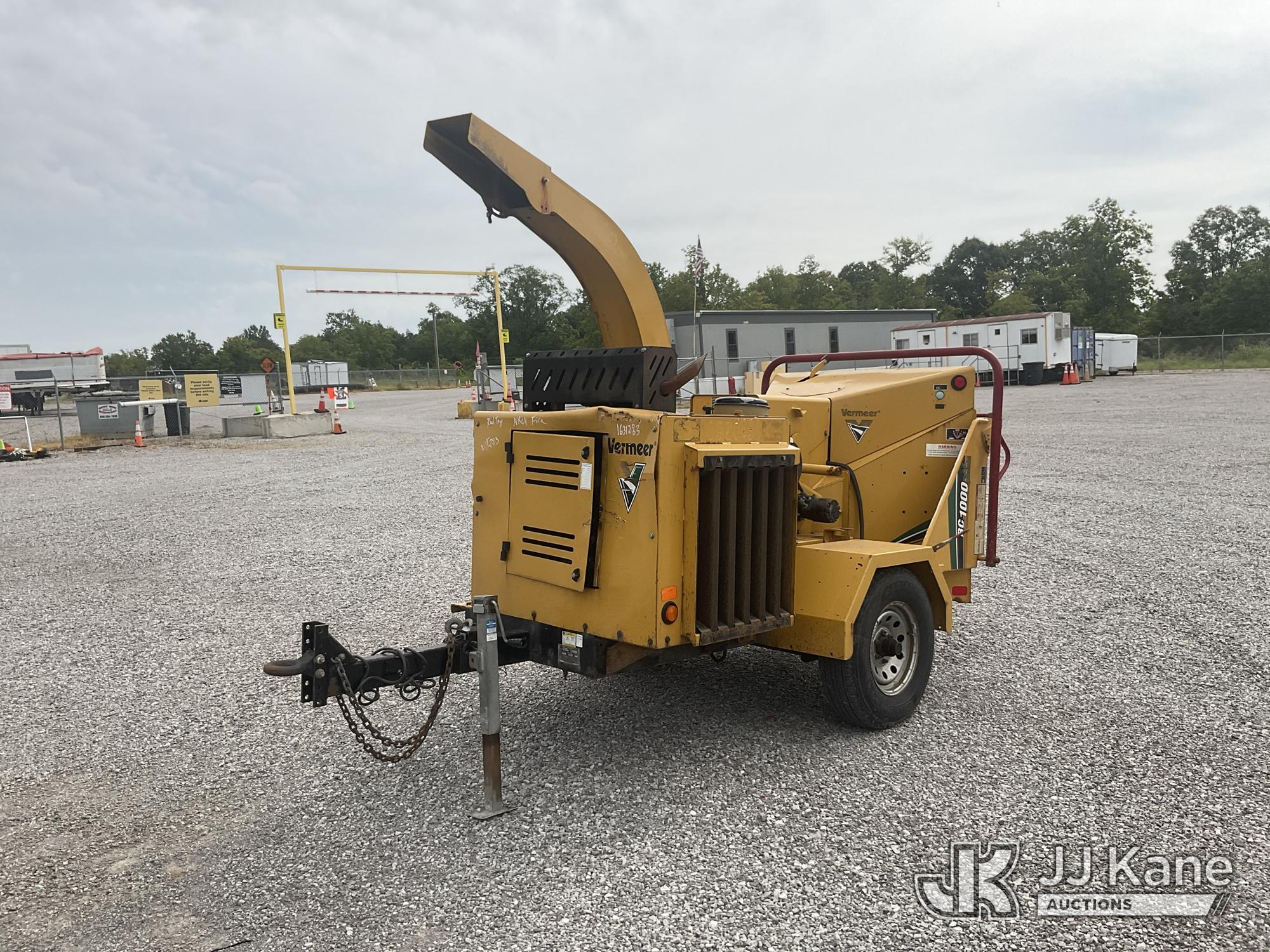 2019 Vermeer BC1000XL Chipper (12in Drum), trailer mtd.