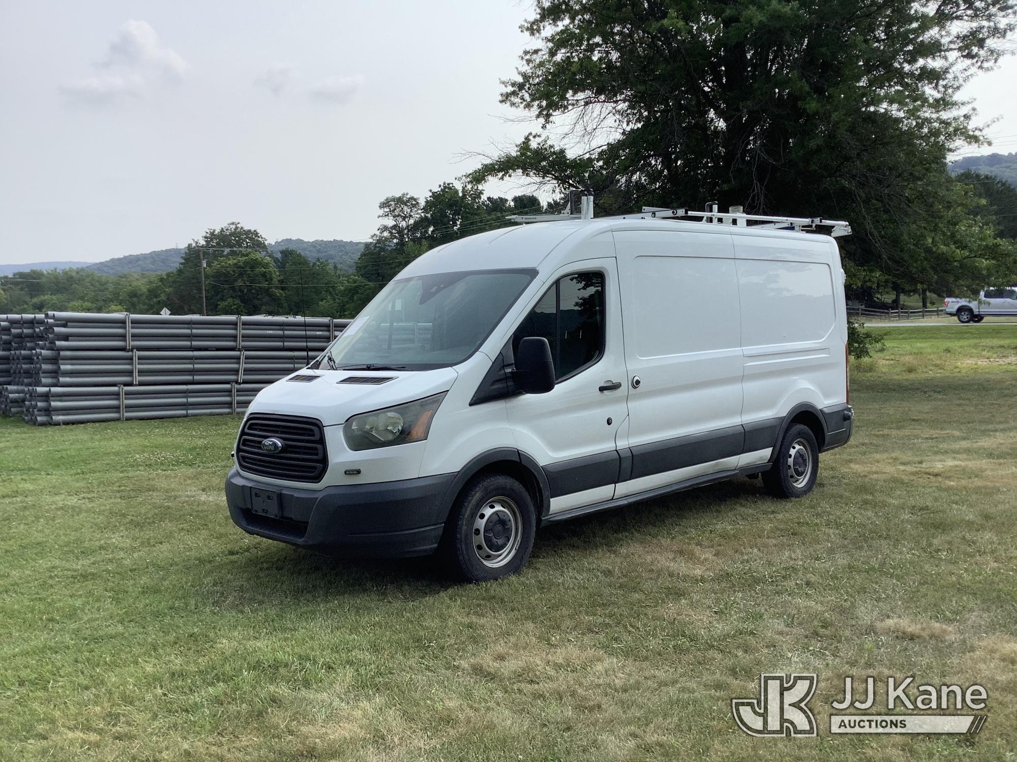 2015 Ford Transit 150 Van Med. Roof w/Sliding Pass. 148-in. WB Cargo Van