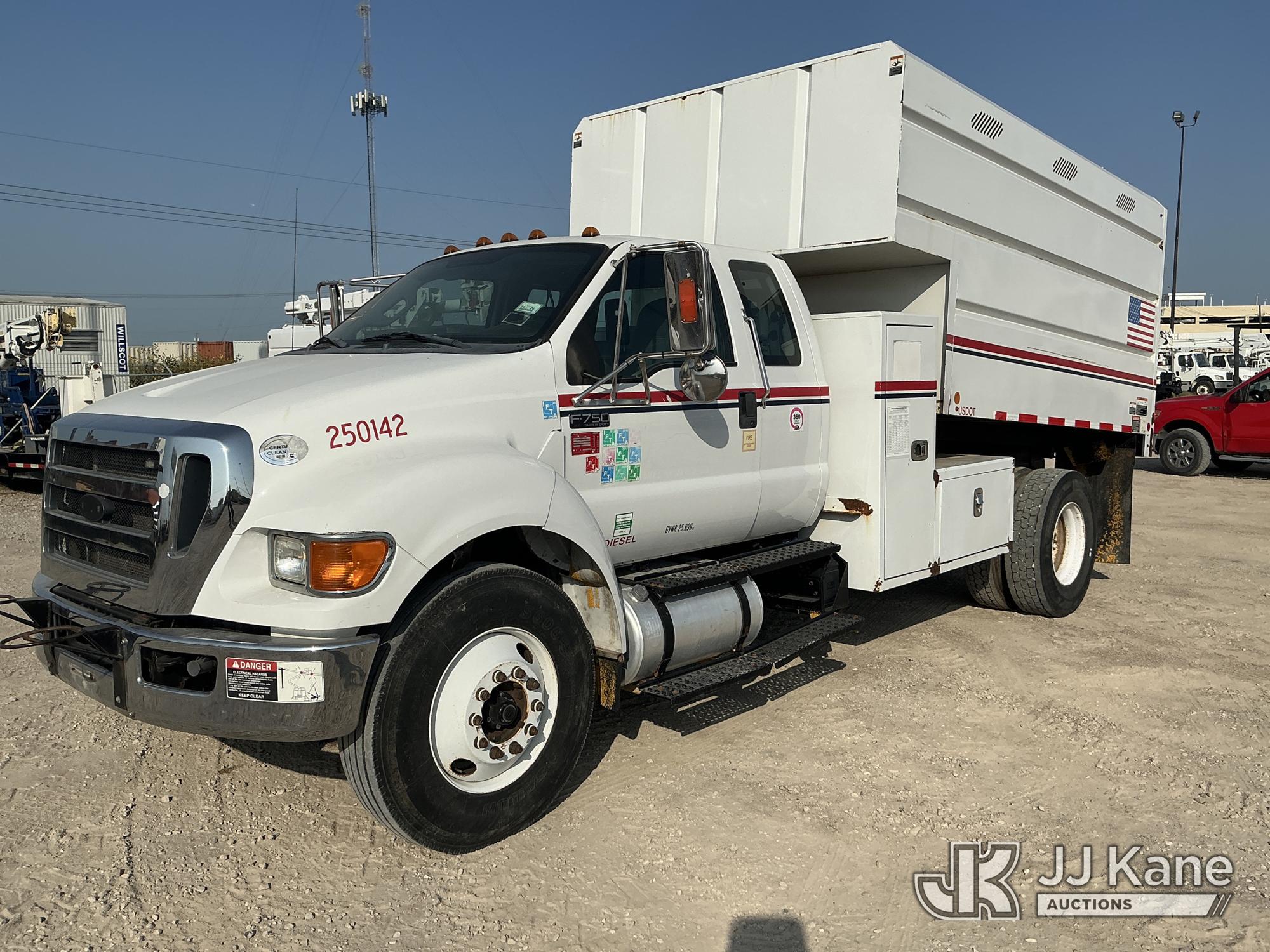 Photo of a 2015 Ford F-750