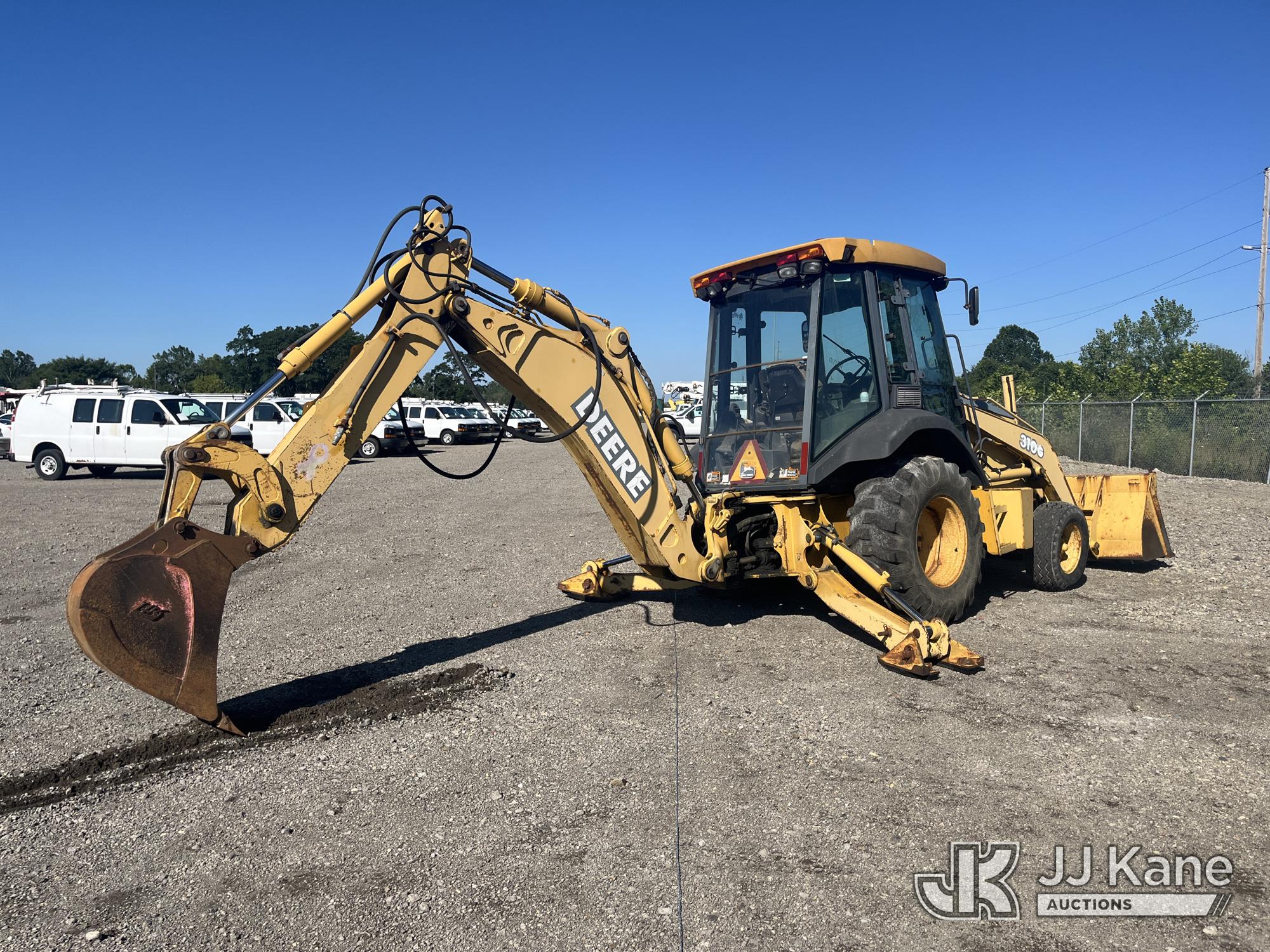 2001 John Deere JD 310G