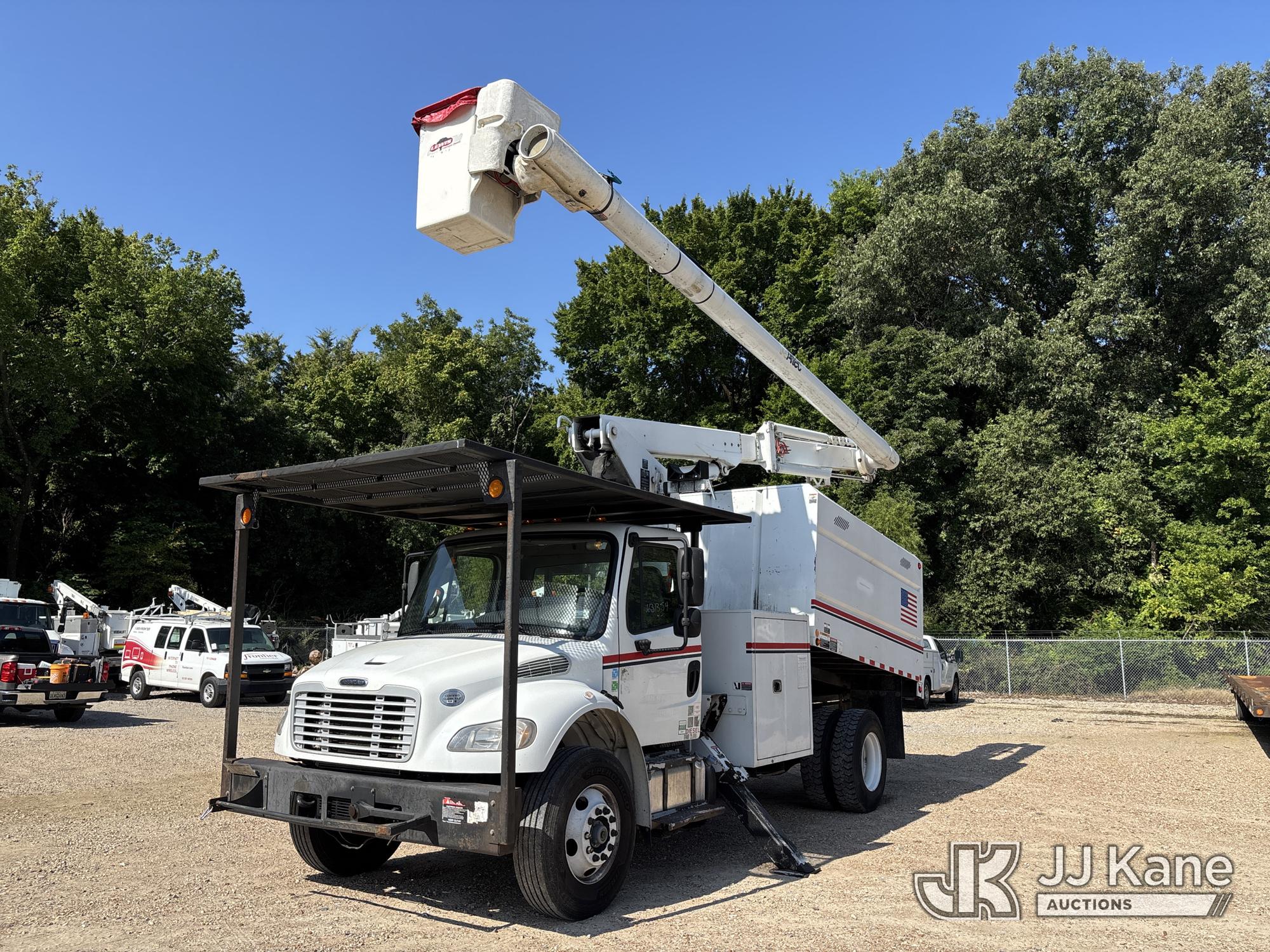 2015 Freightliner M2 106
