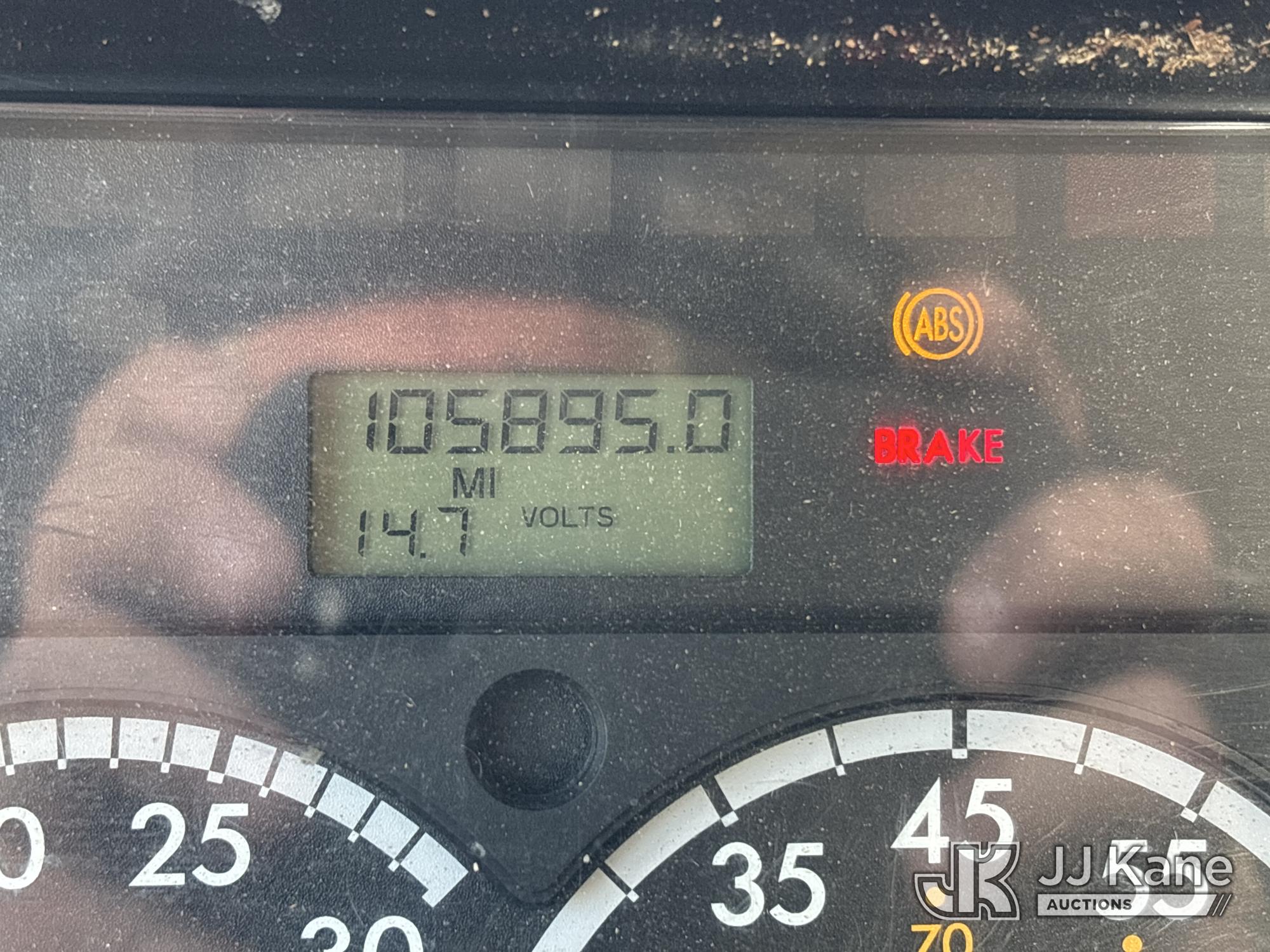 2015 Freightliner M2 106