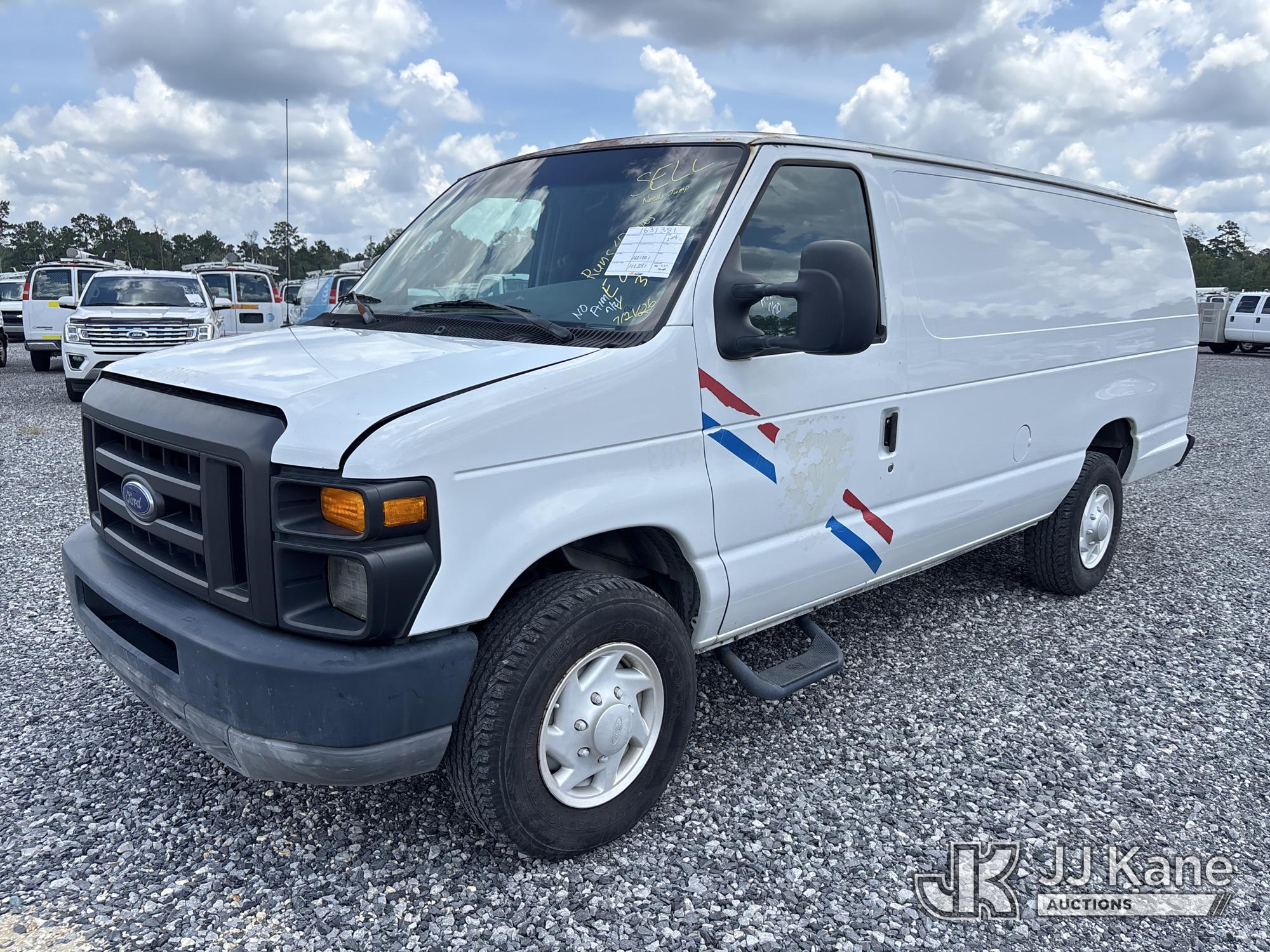 Photo of a 2008 Ford E350