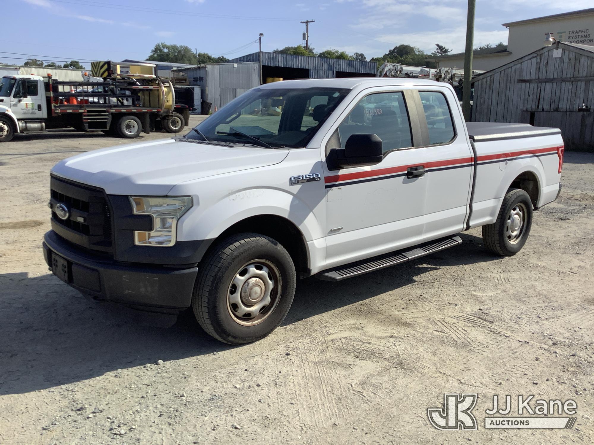 Photo of 2015 Ford F150 4x4