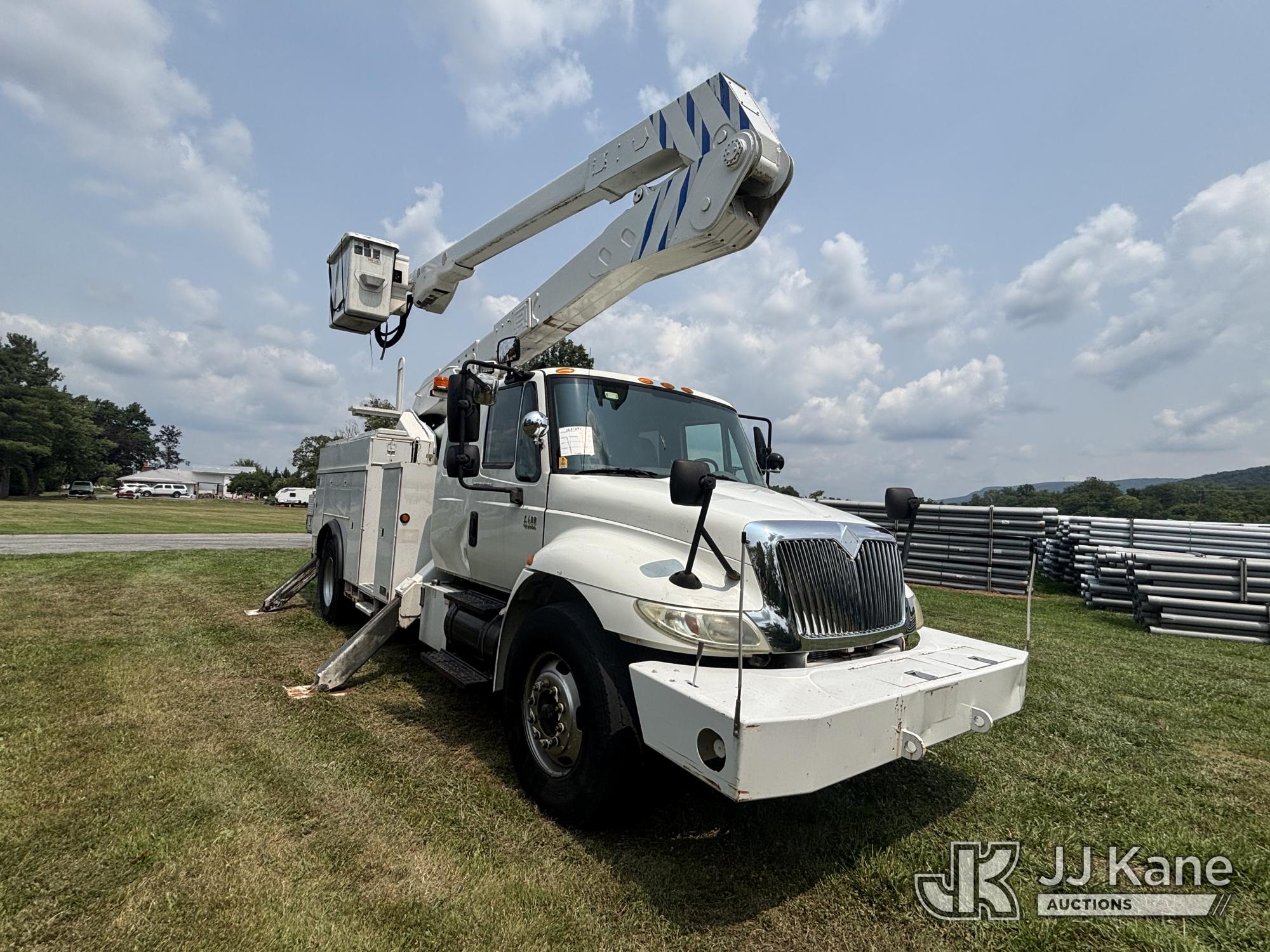 2005 International 4400