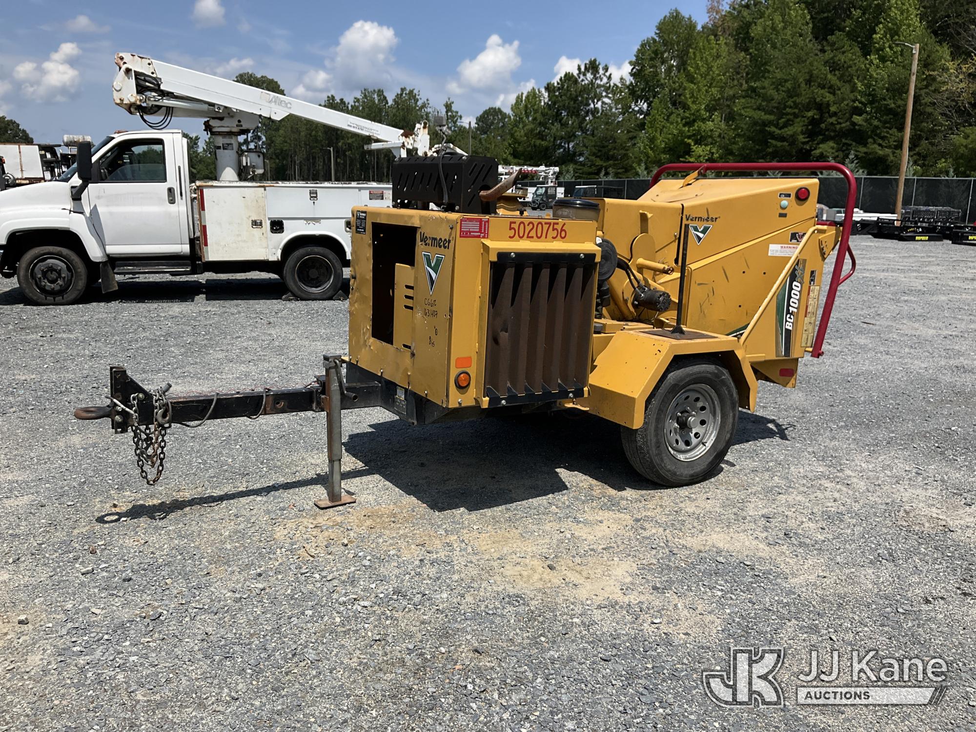 2019 Vermeer BC1000XL Chipper (12in Drum), Engine: Power Solutions International, trailer mtd.