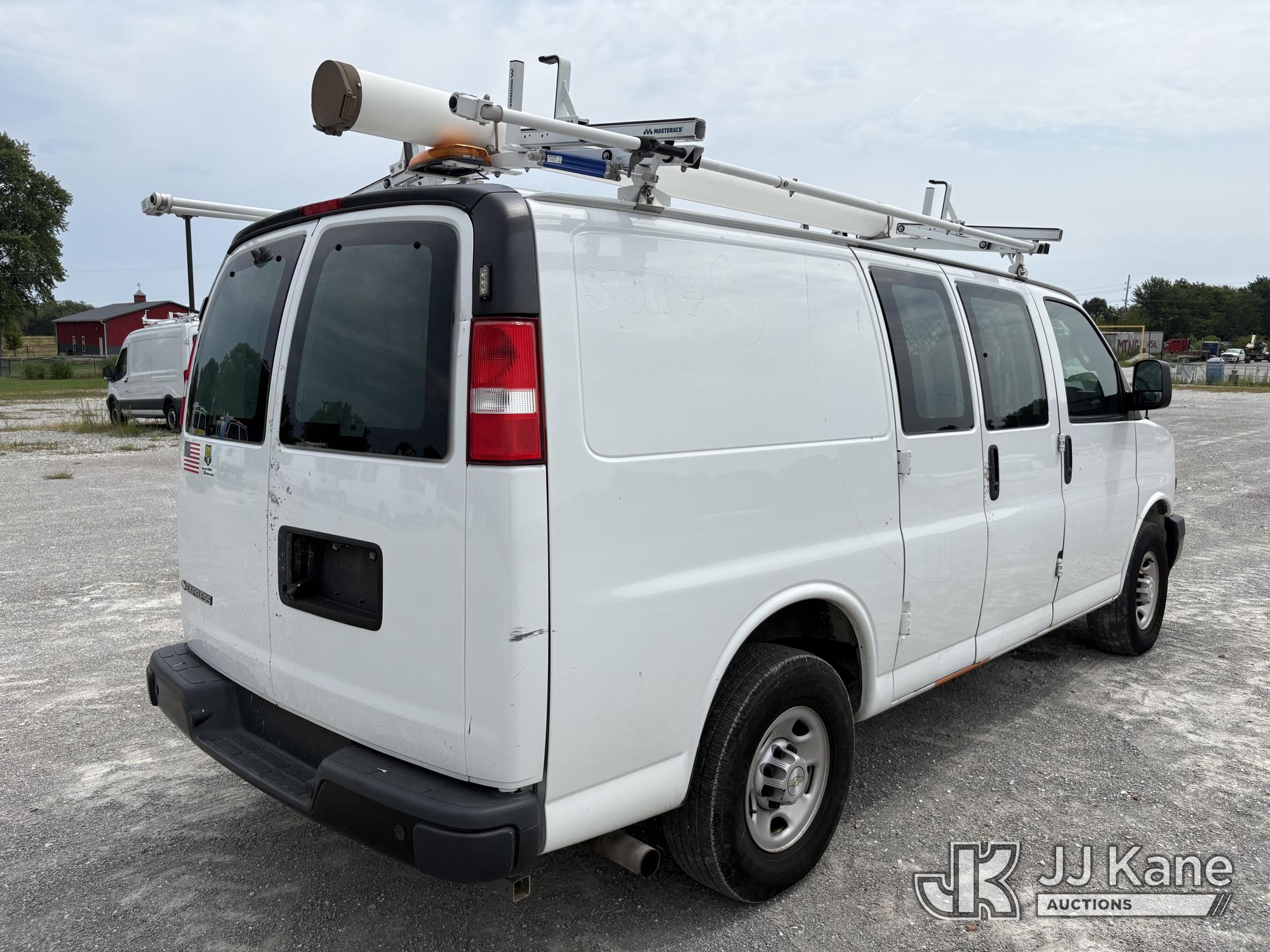 2020 Chevrolet Express G2500