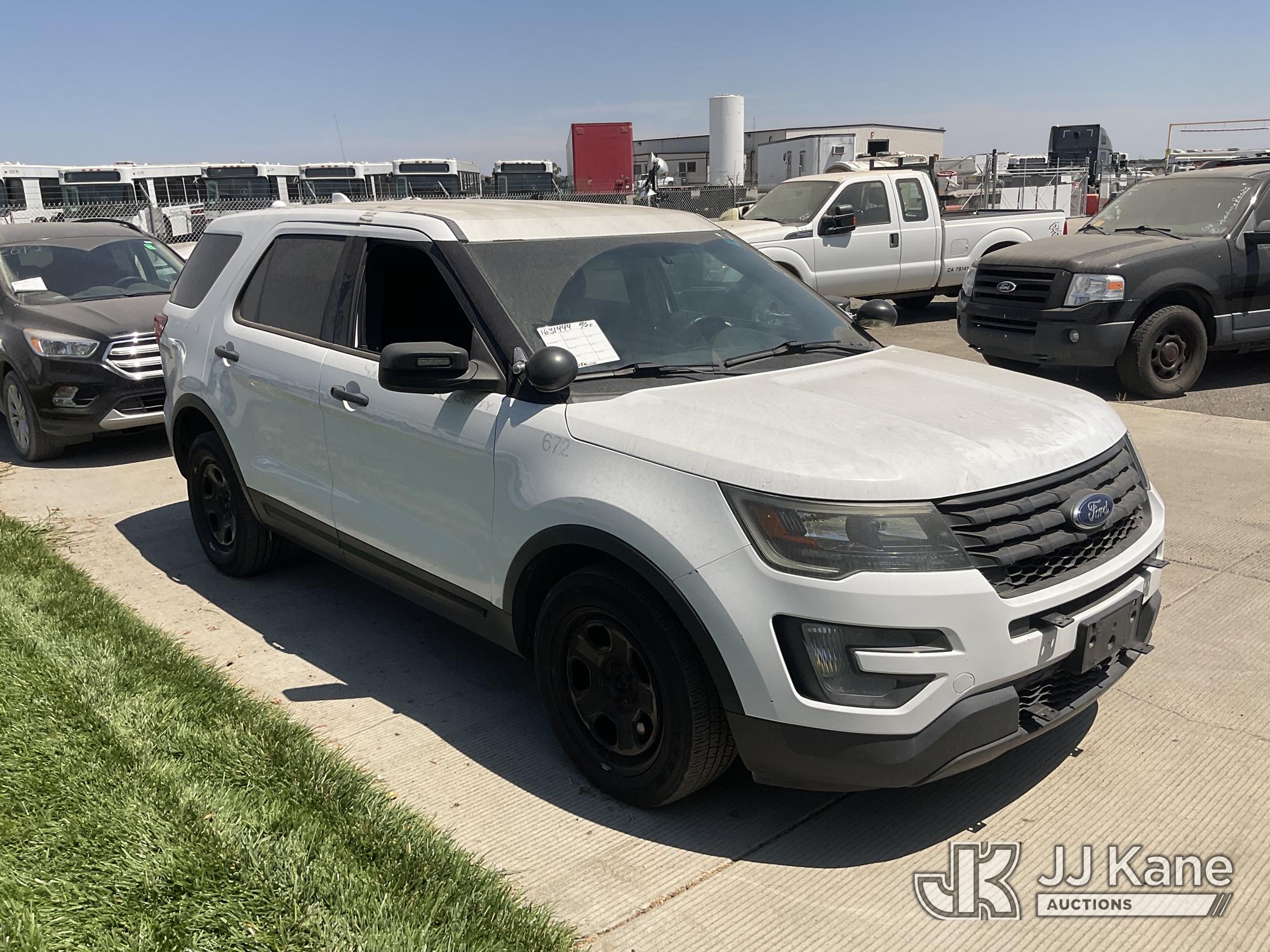 2016 Ford Explorer