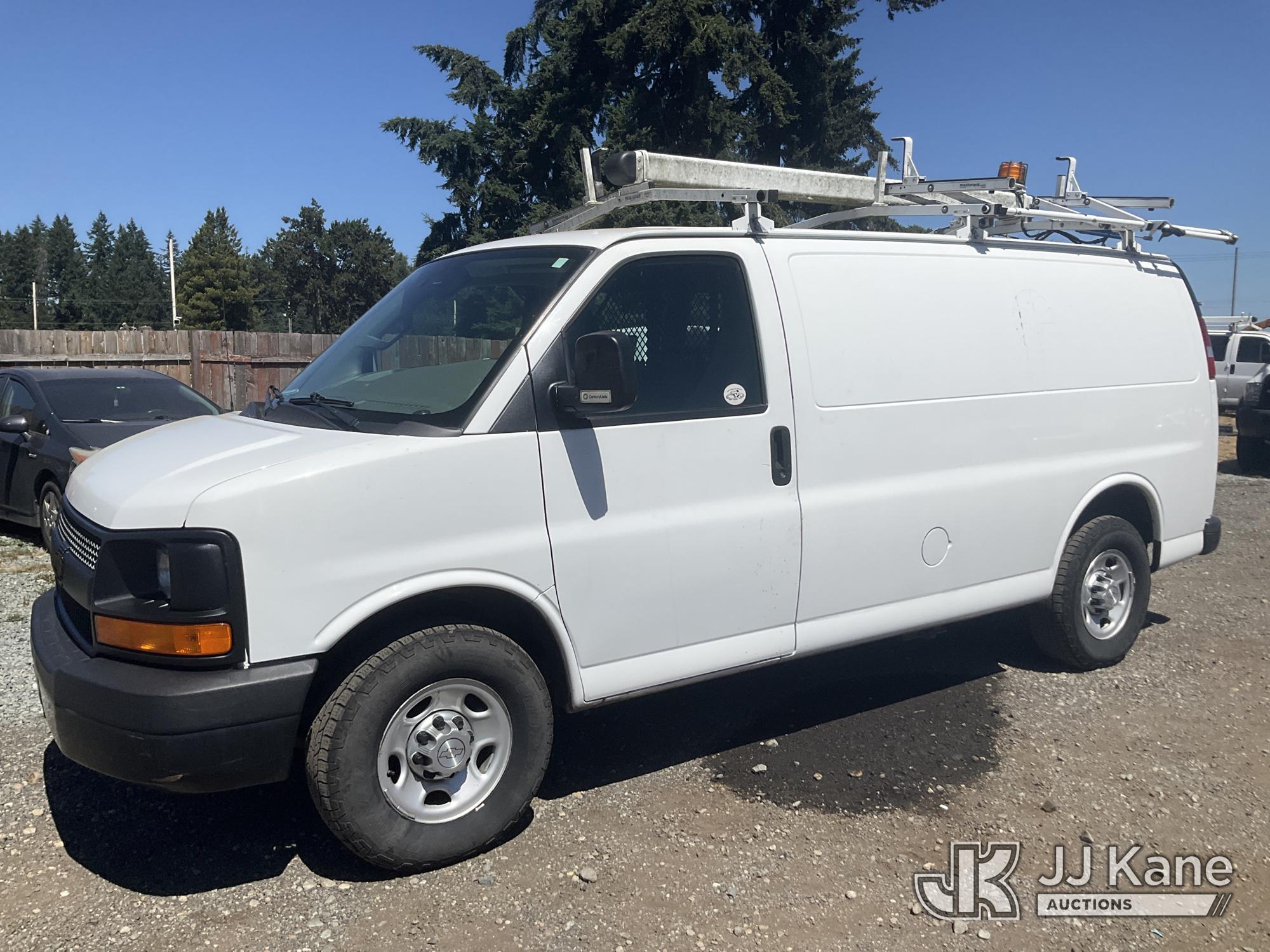Photo of 2016 Chevrolet Express 2500