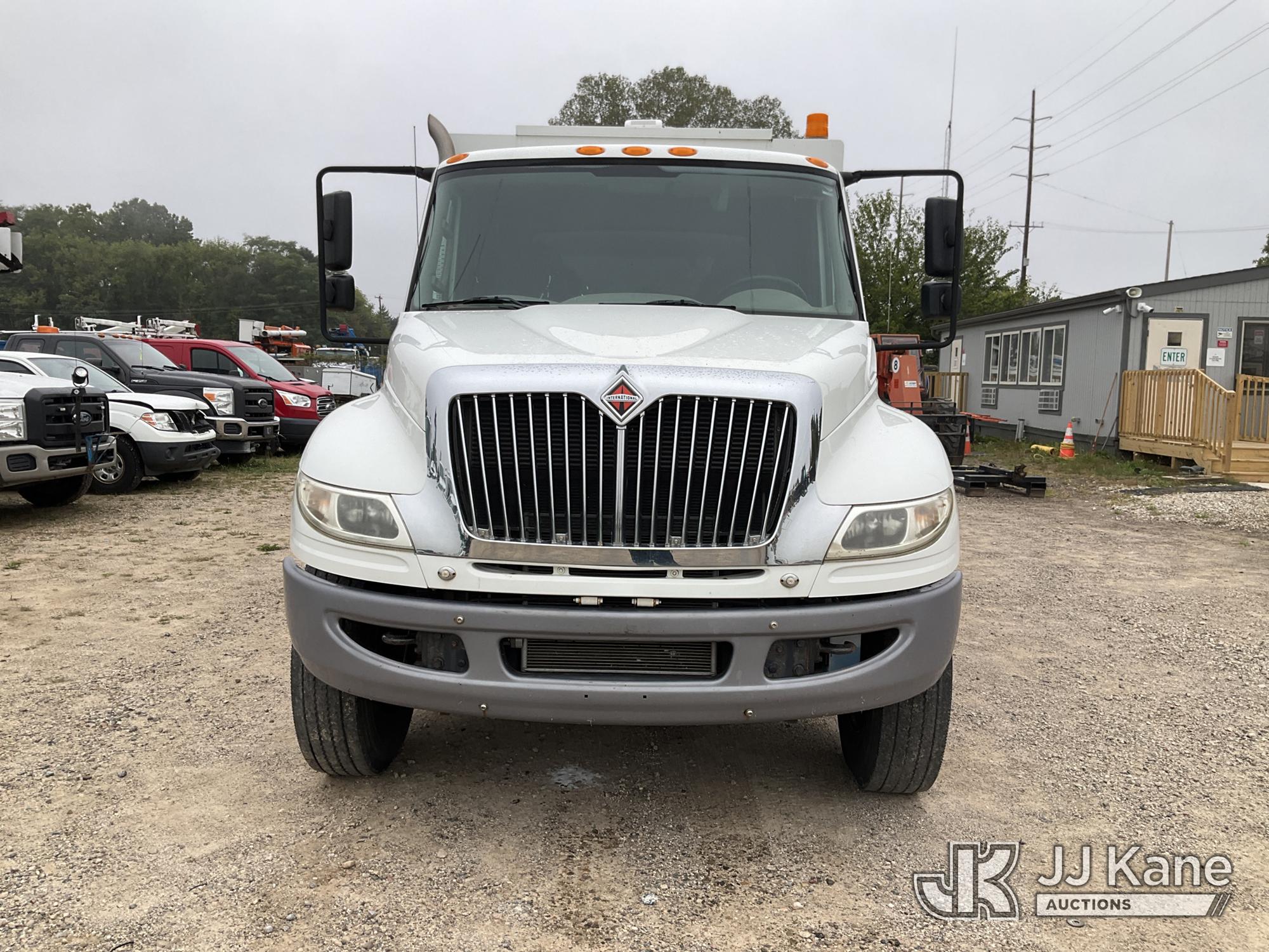 2016 International DURASTAR 4400