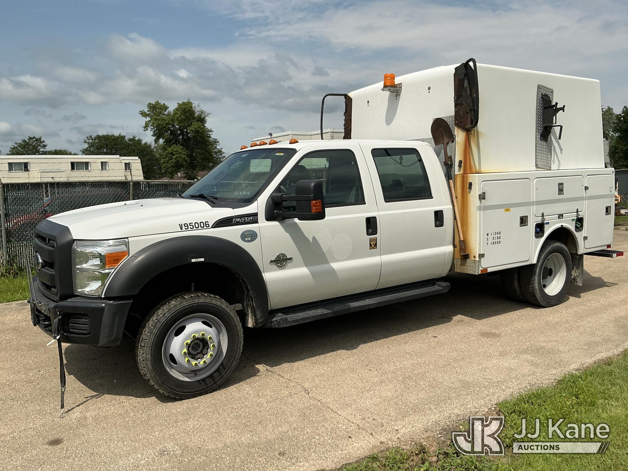 2015 Ford F-450 SD Crew-Cab Enclosed Service Truck