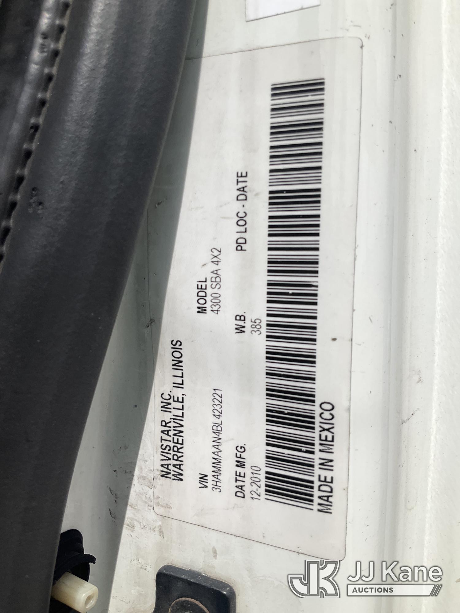 2011 International DuraStar 4300