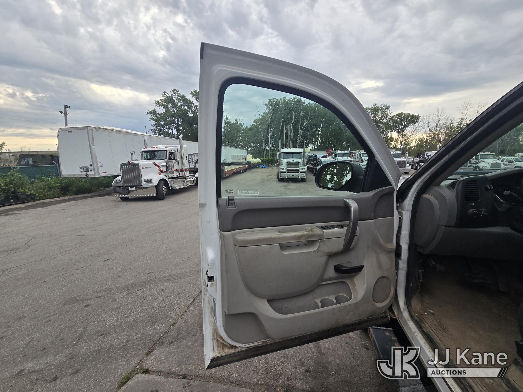 2011 Chevrolet SILVERADO 2500HD