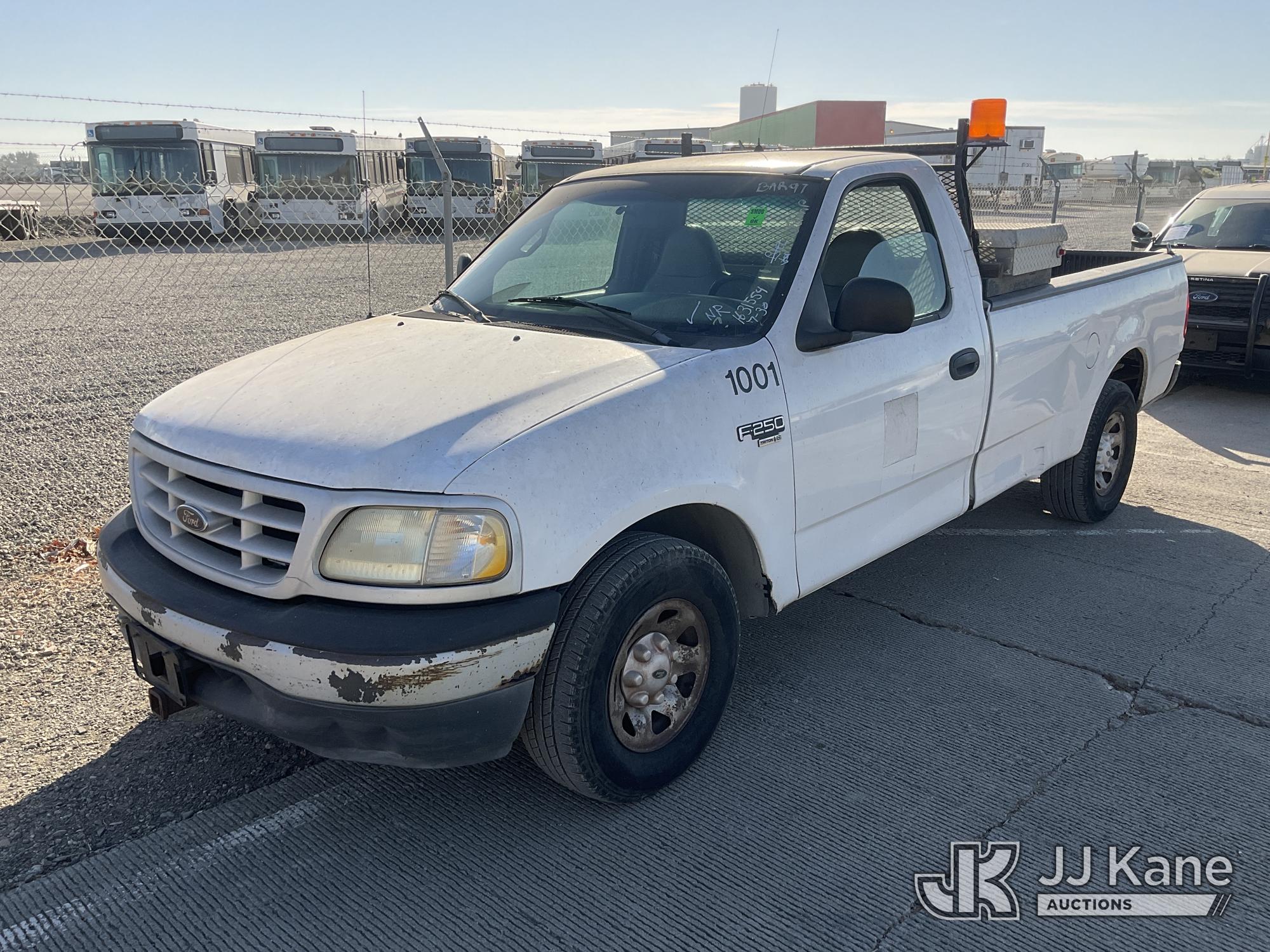 1999 Ford F-250 Pickup Truck