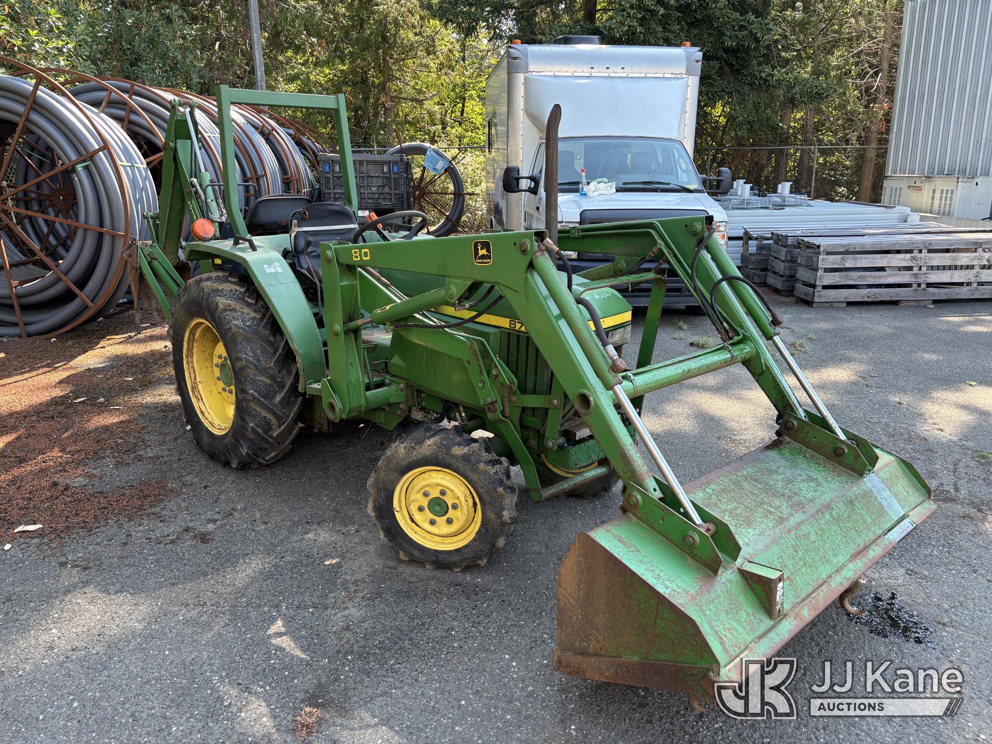 1989 John Deere 855
