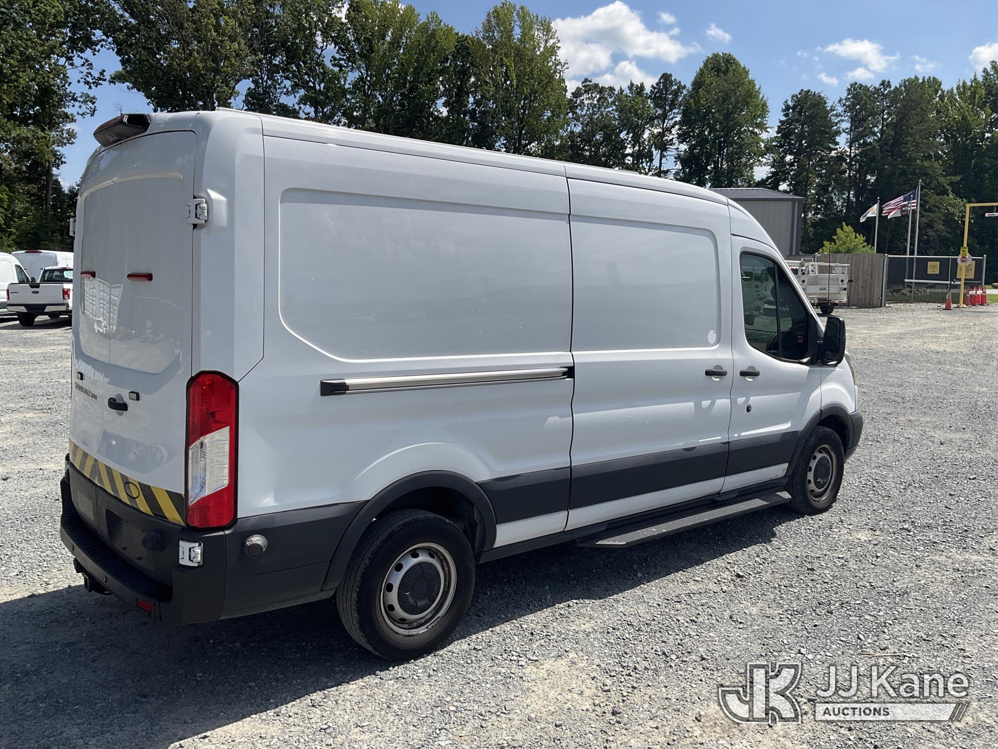 2019 Ford Transit-250