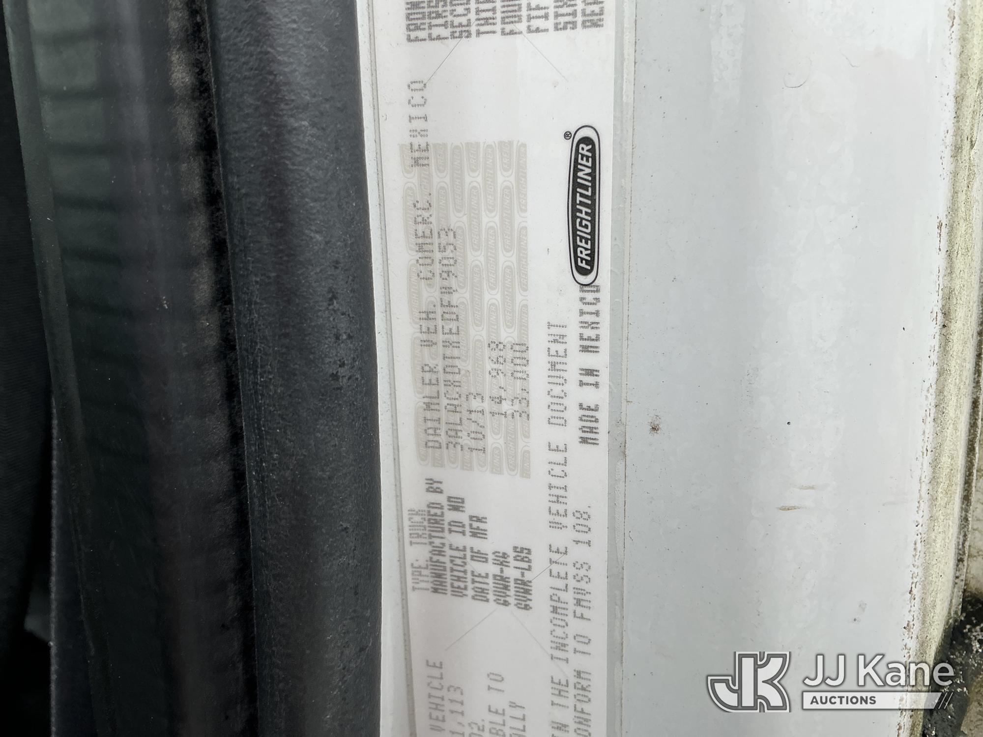 2014 Freightliner M2 106